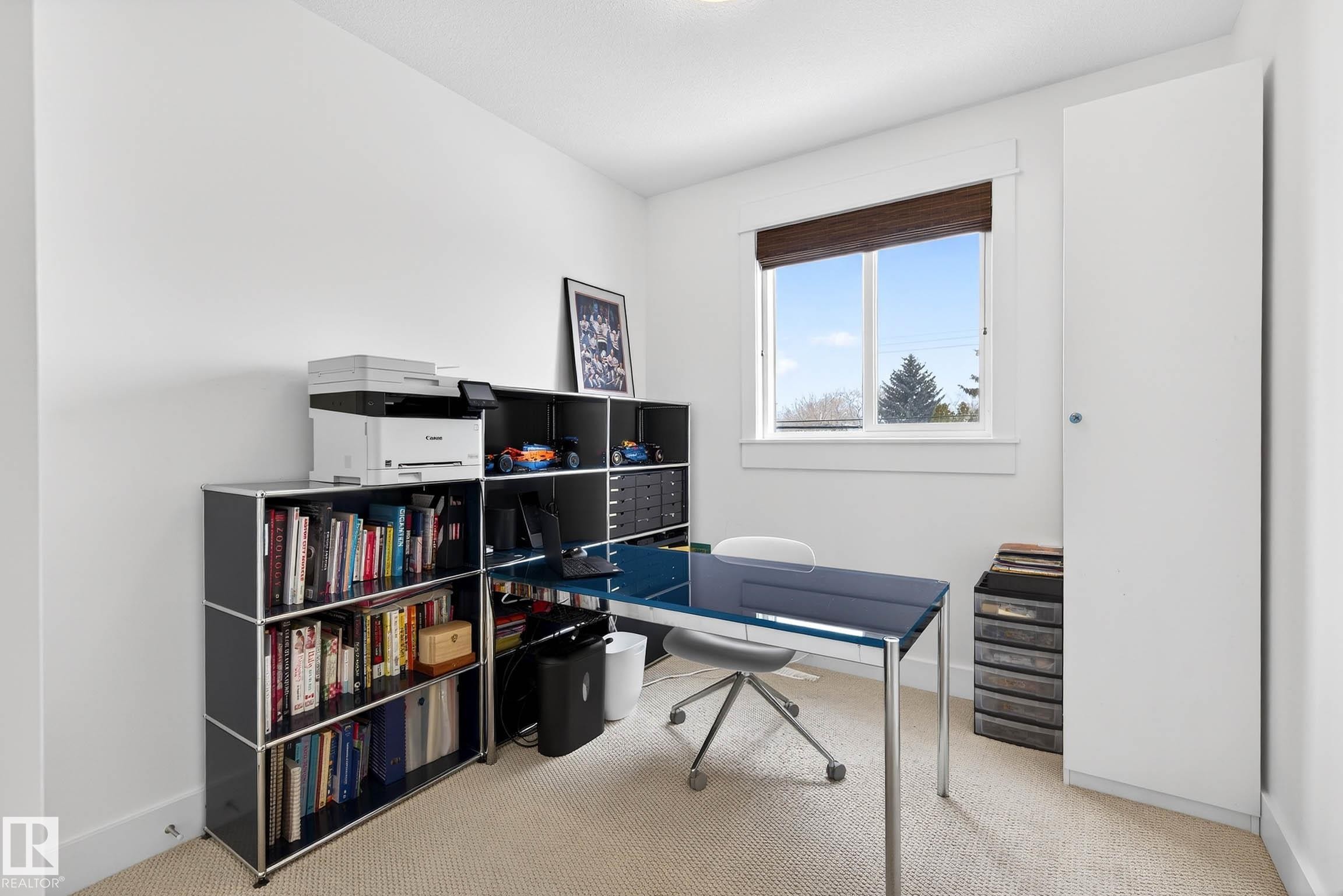 9738 75 Avenue, Edmonton, AB - Indoor Photo Showing Other Room