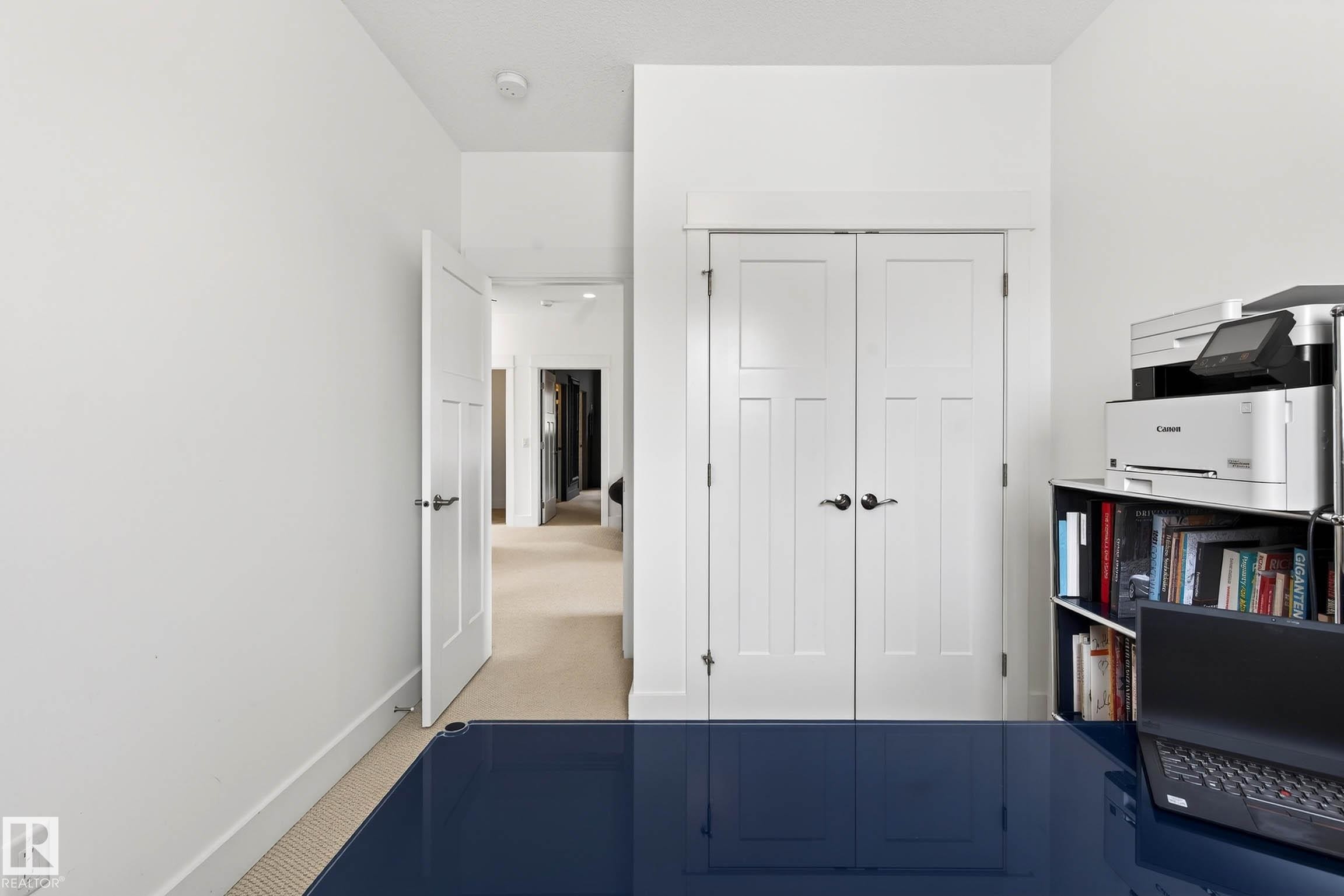 9738 75 Avenue, Edmonton, AB - Indoor Photo Showing Other Room