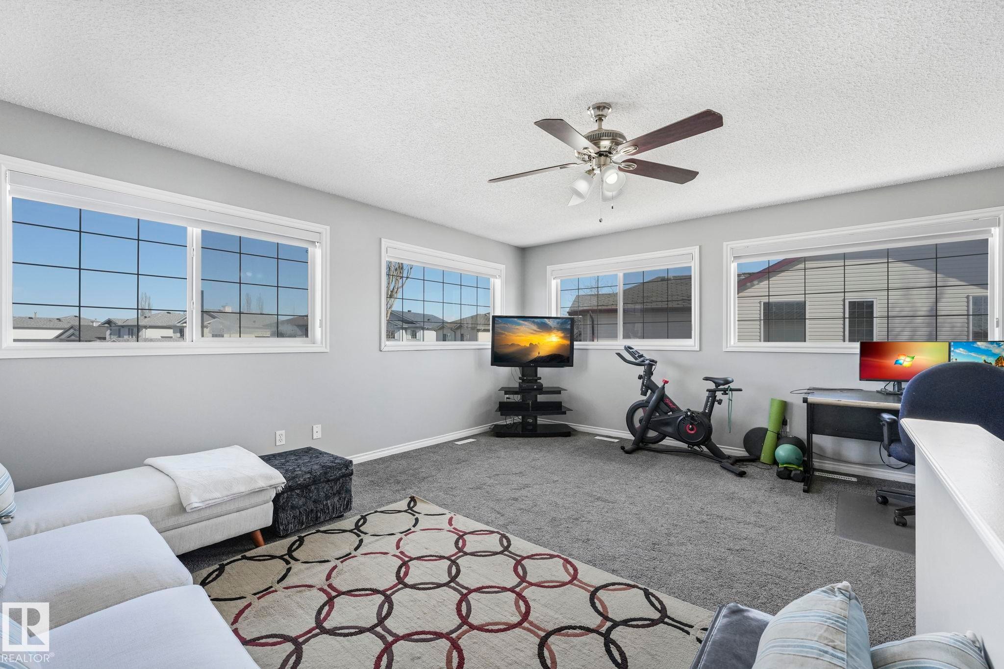 3504 21 Street, Edmonton, AB -