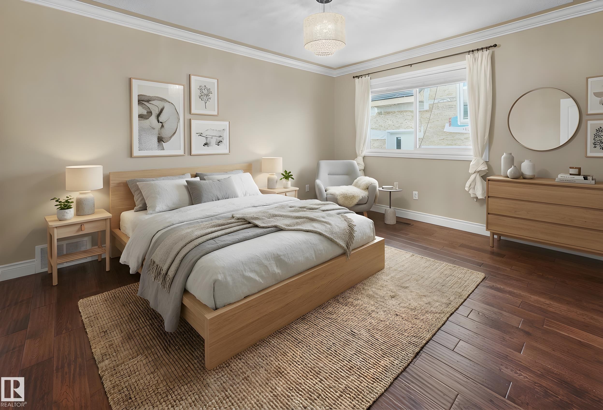11567 80 Avenue, Edmonton, AB - Indoor Photo Showing Bedroom