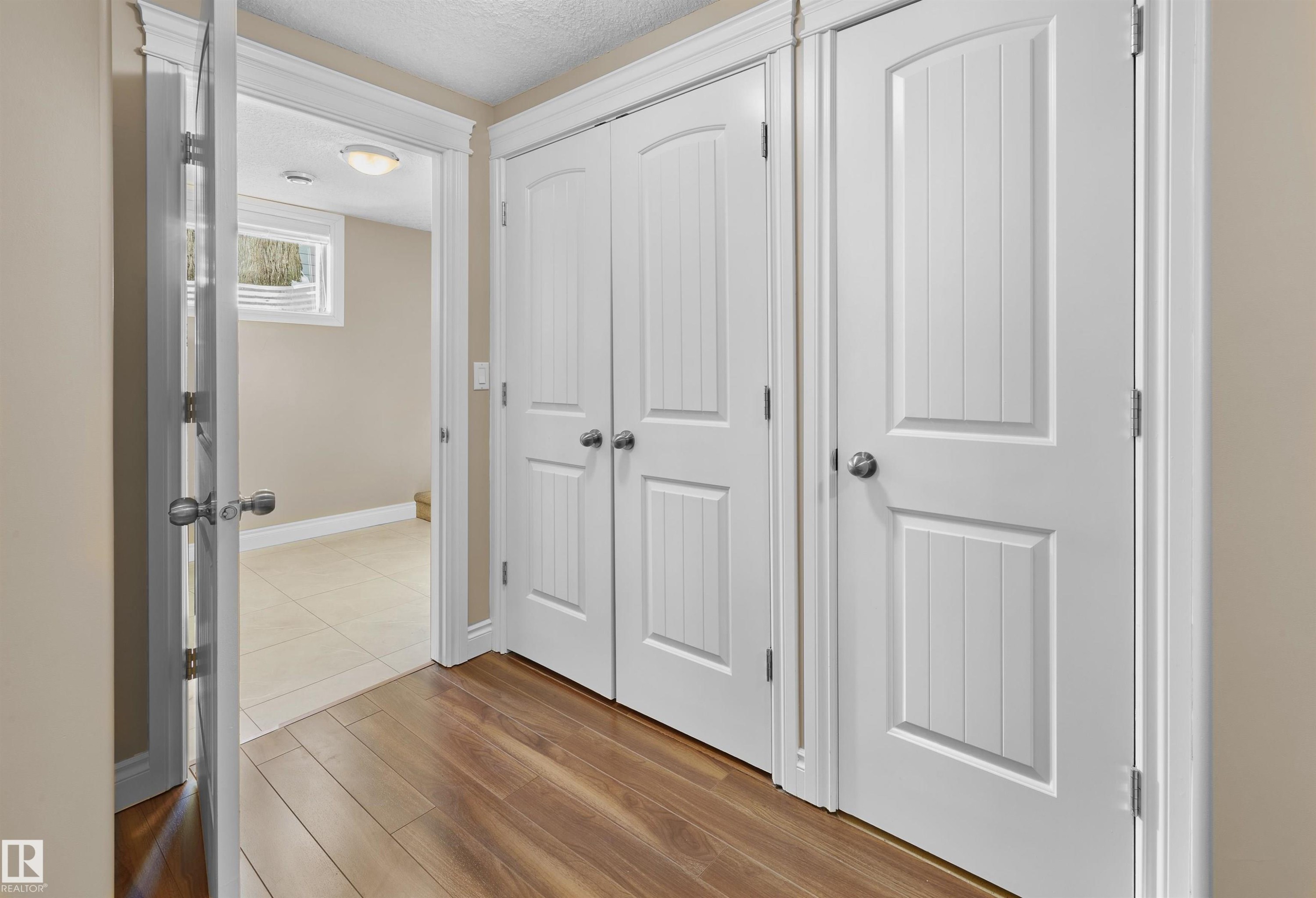 11567 80 Avenue, Edmonton, AB - Indoor Photo Showing Other Room