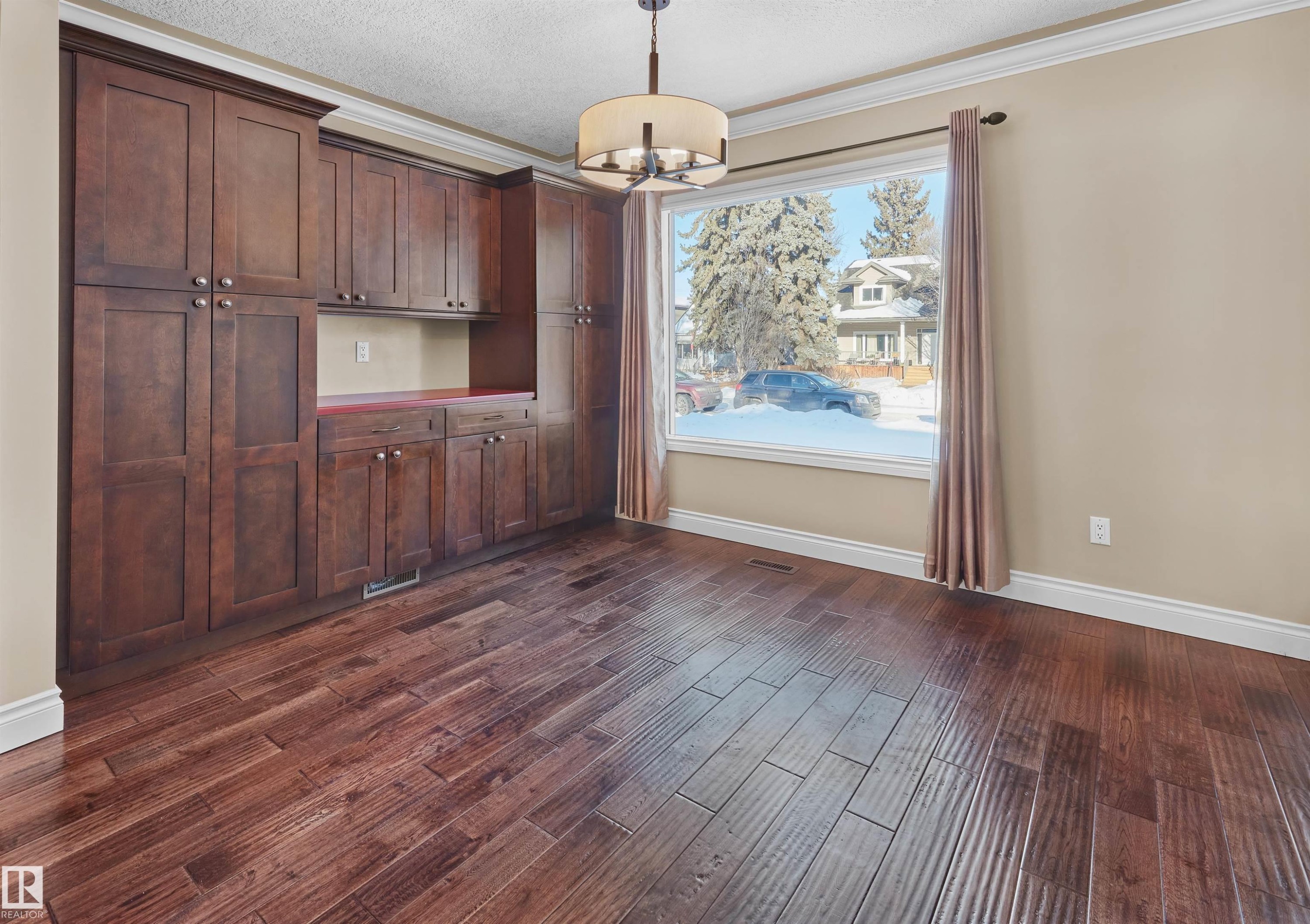 11567 80 Avenue, Edmonton, AB - Indoor Photo Showing Other Room