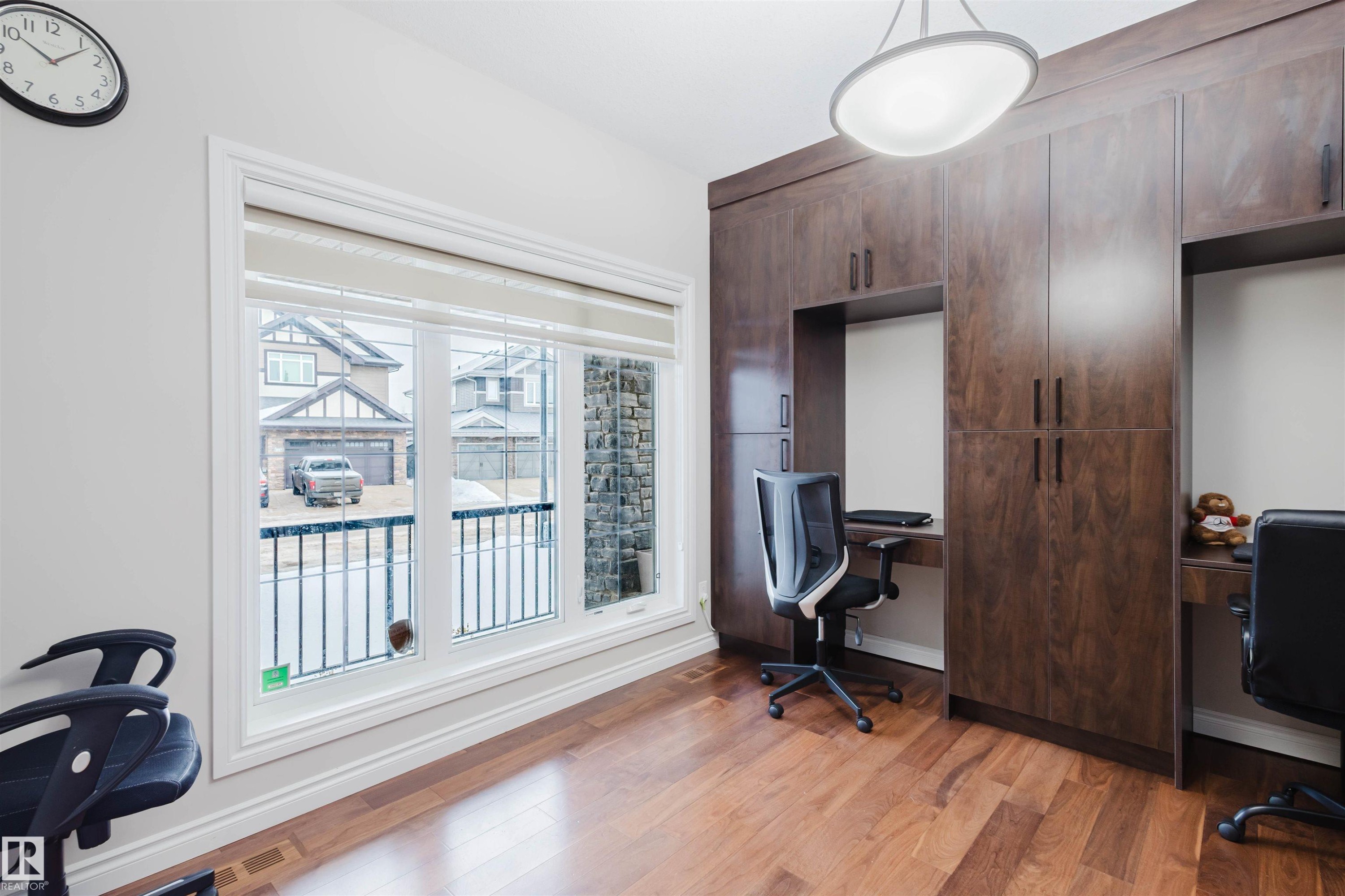 3920 Ginsburg Crescent, Edmonton, AB - Indoor