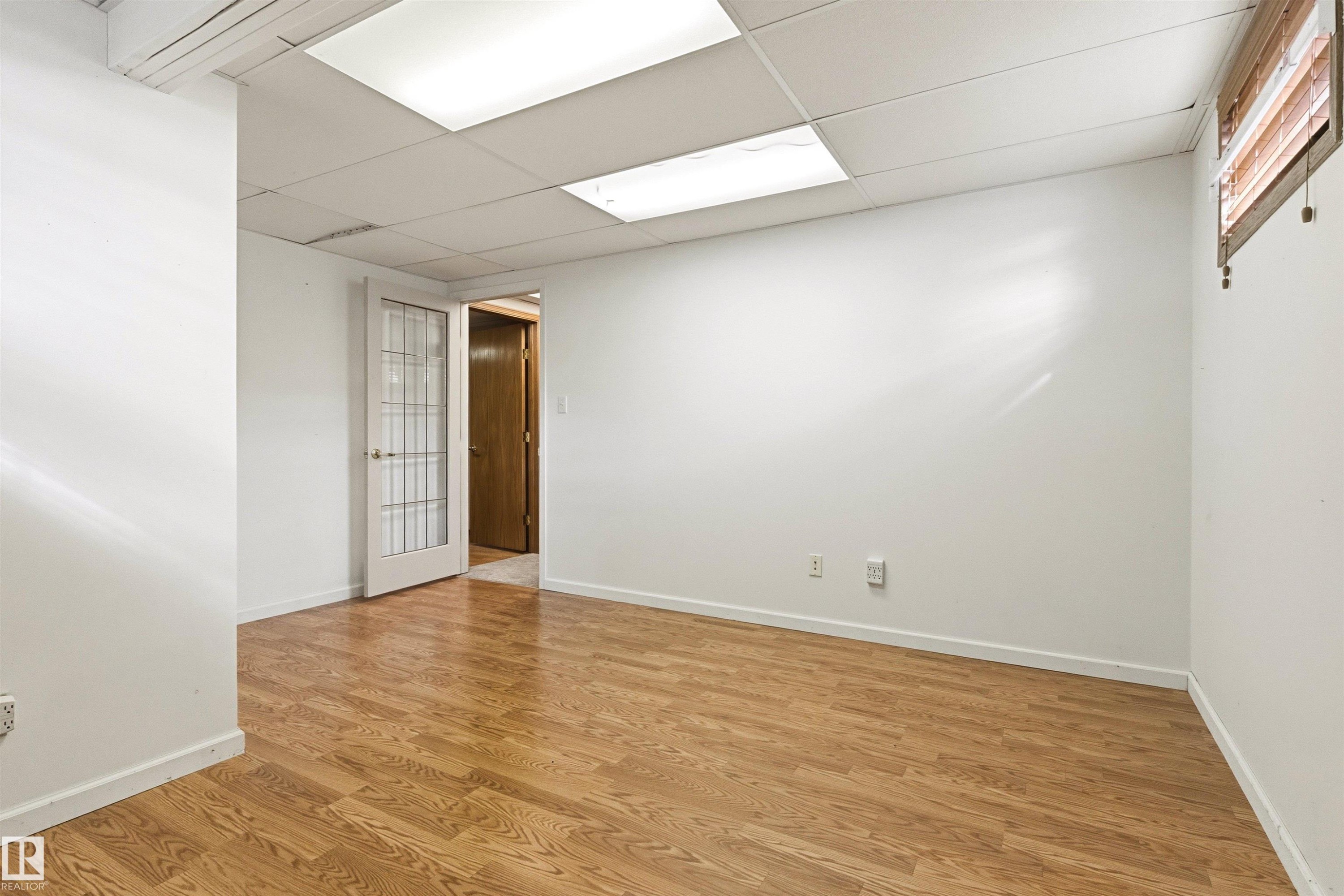 108 Ironwood Place, Edmonton, AB - Indoor Photo Showing Other Room