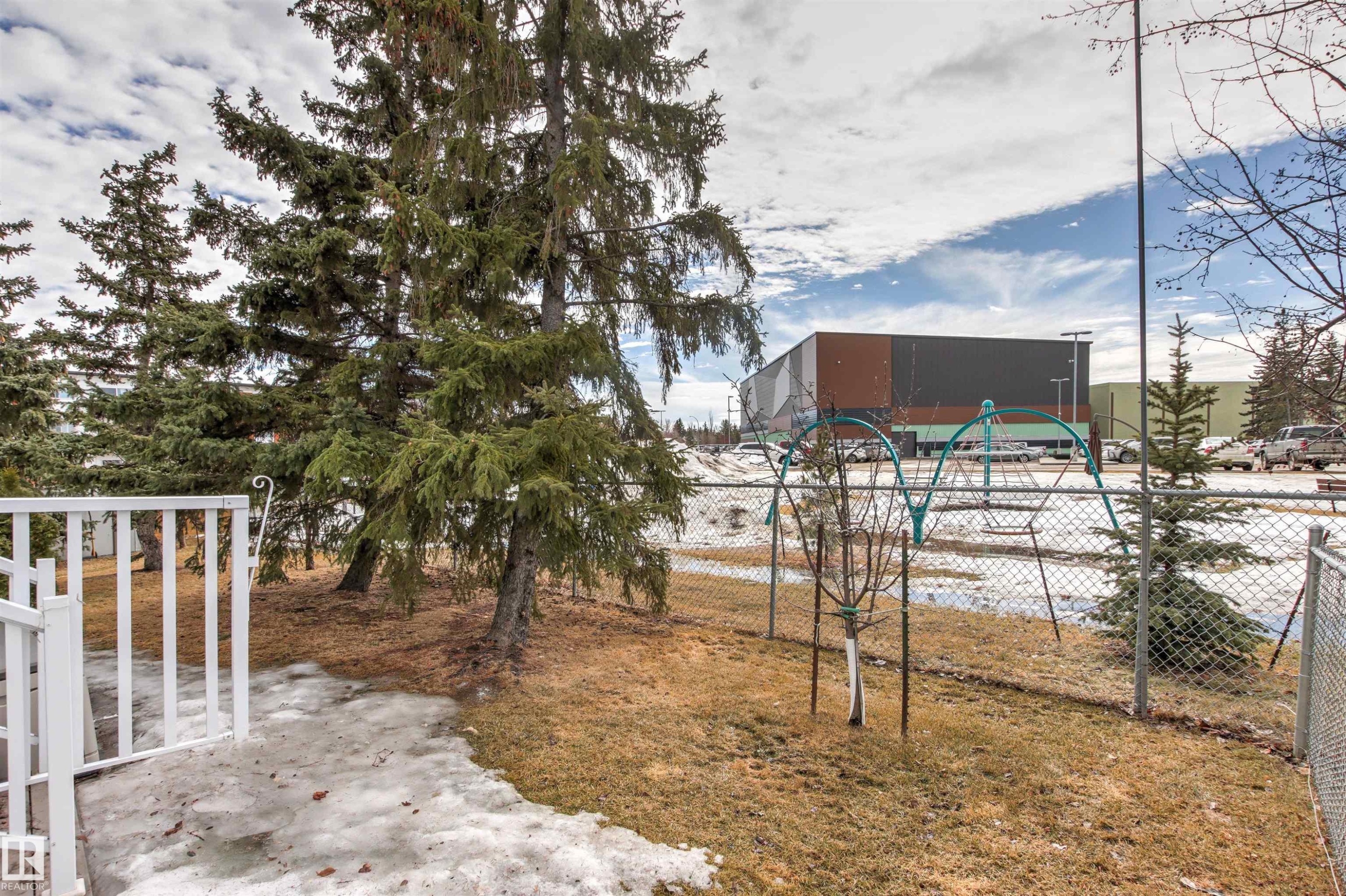 108 Ironwood Place, Edmonton, AB - Outdoor