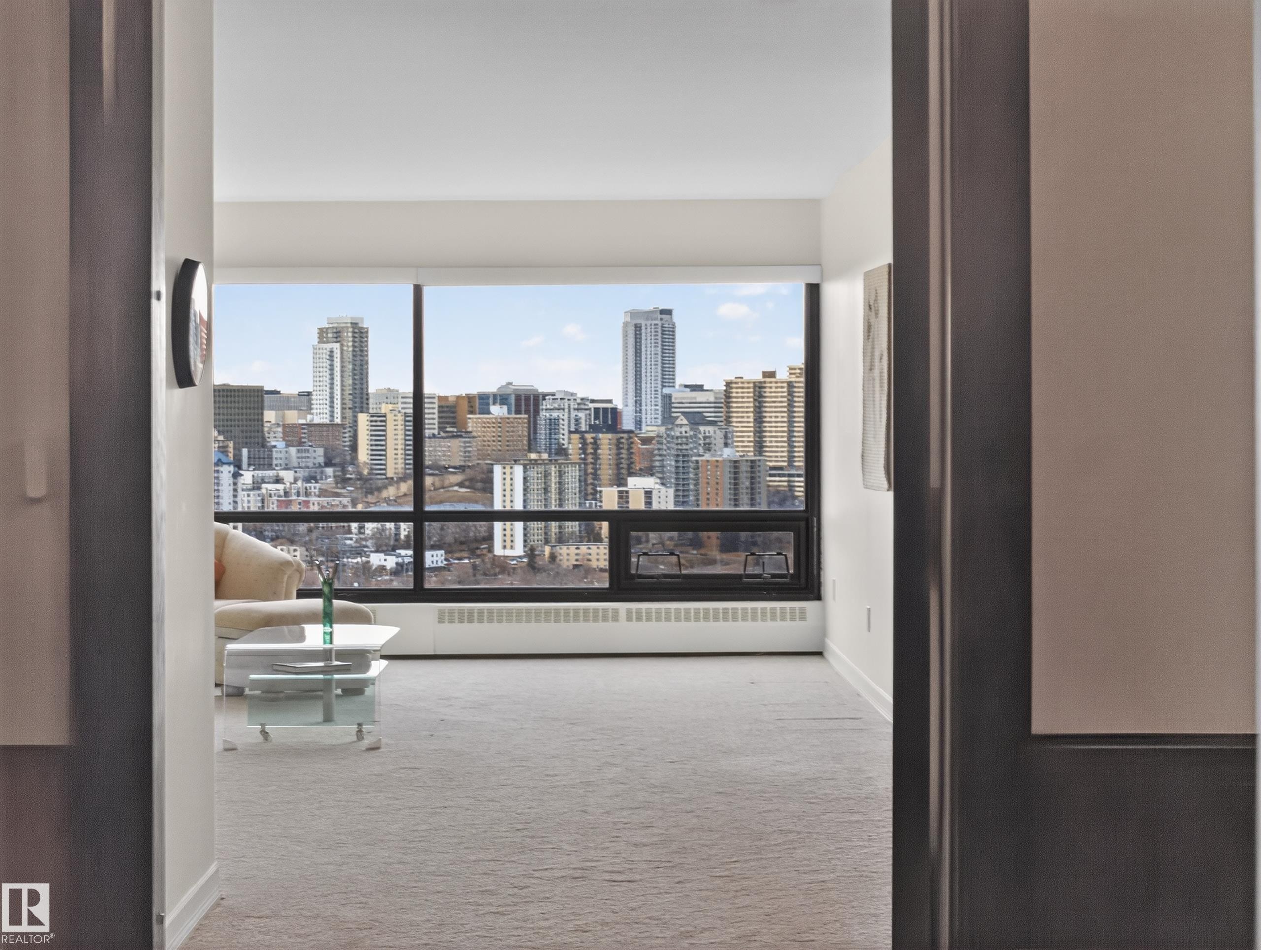 1002 9929 Saskatchewan Drive, Edmonton, AB - Indoor Photo Showing Other Room