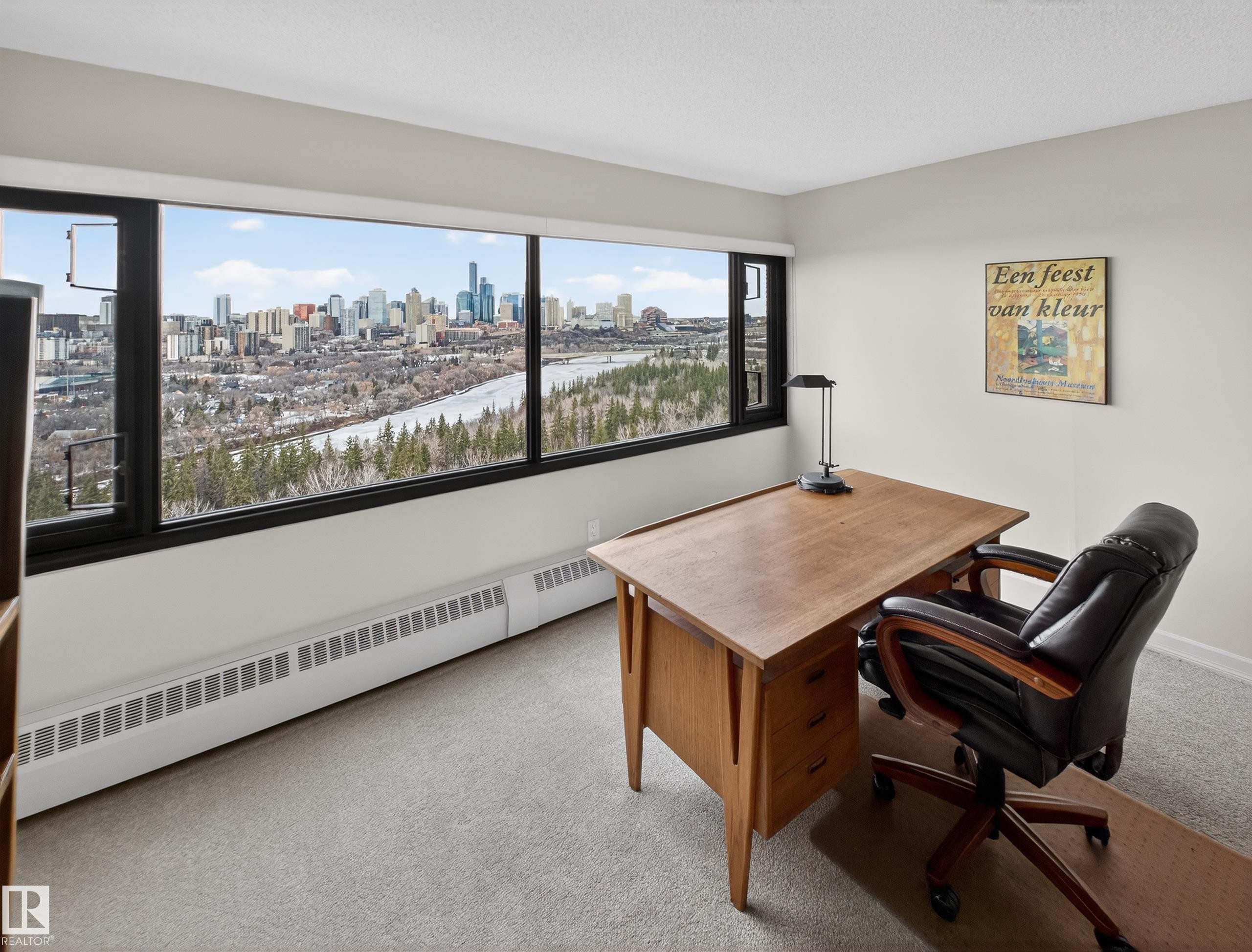 1002 9929 Saskatchewan Drive, Edmonton, AB - Indoor