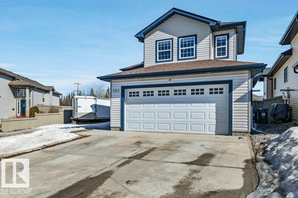 253 Birchwood Drive, Devon, AB - Outdoor