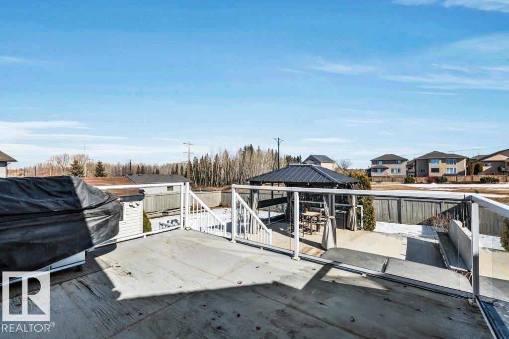 253 Birchwood Drive, Devon, AB - Outdoor