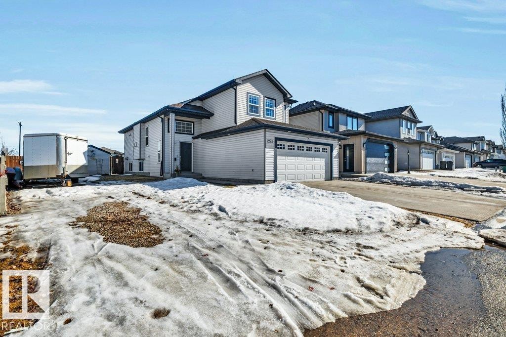 253 Birchwood Drive, Devon, AB - Outdoor