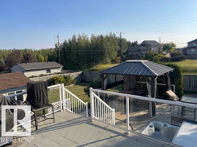 253 Birchwood Drive, Devon, AB - Outdoor