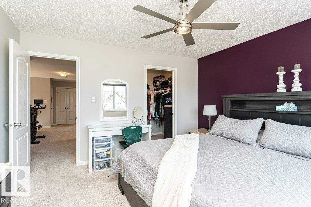 8727 Carson Way, Edmonton, AB - Indoor Photo Showing Bedroom