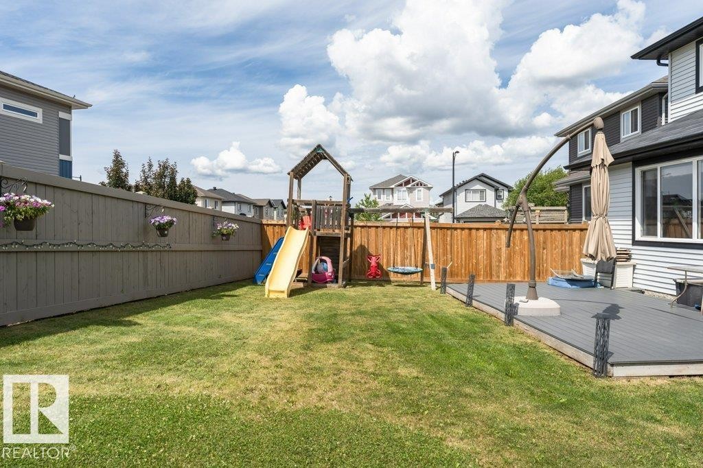 8727 Carson Way, Edmonton, AB - Outdoor
