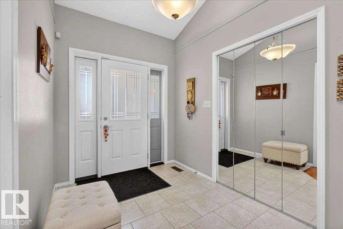 17715 57 Avenue, Edmonton, AB - Indoor Photo Showing Other Room