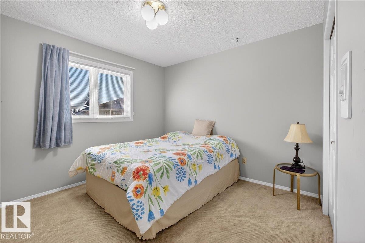 17715 57 Avenue, Edmonton, AB - Indoor Photo Showing Bedroom