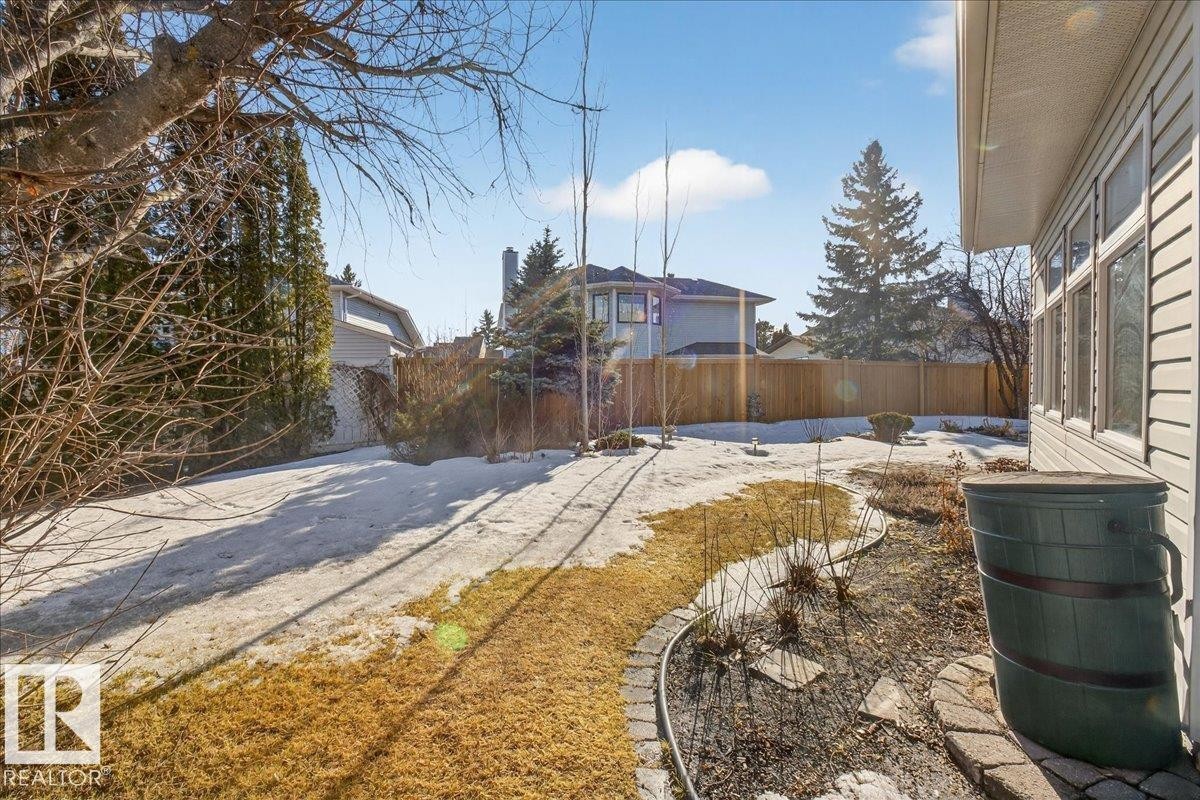 17715 57 Avenue, Edmonton, AB - Outdoor