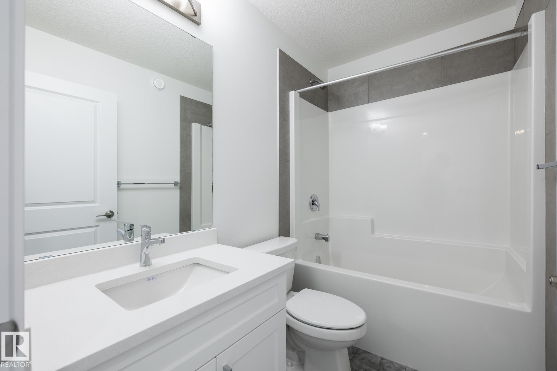 602 Ashgrove Circle, Leduc, AB - Indoor Photo Showing Bathroom