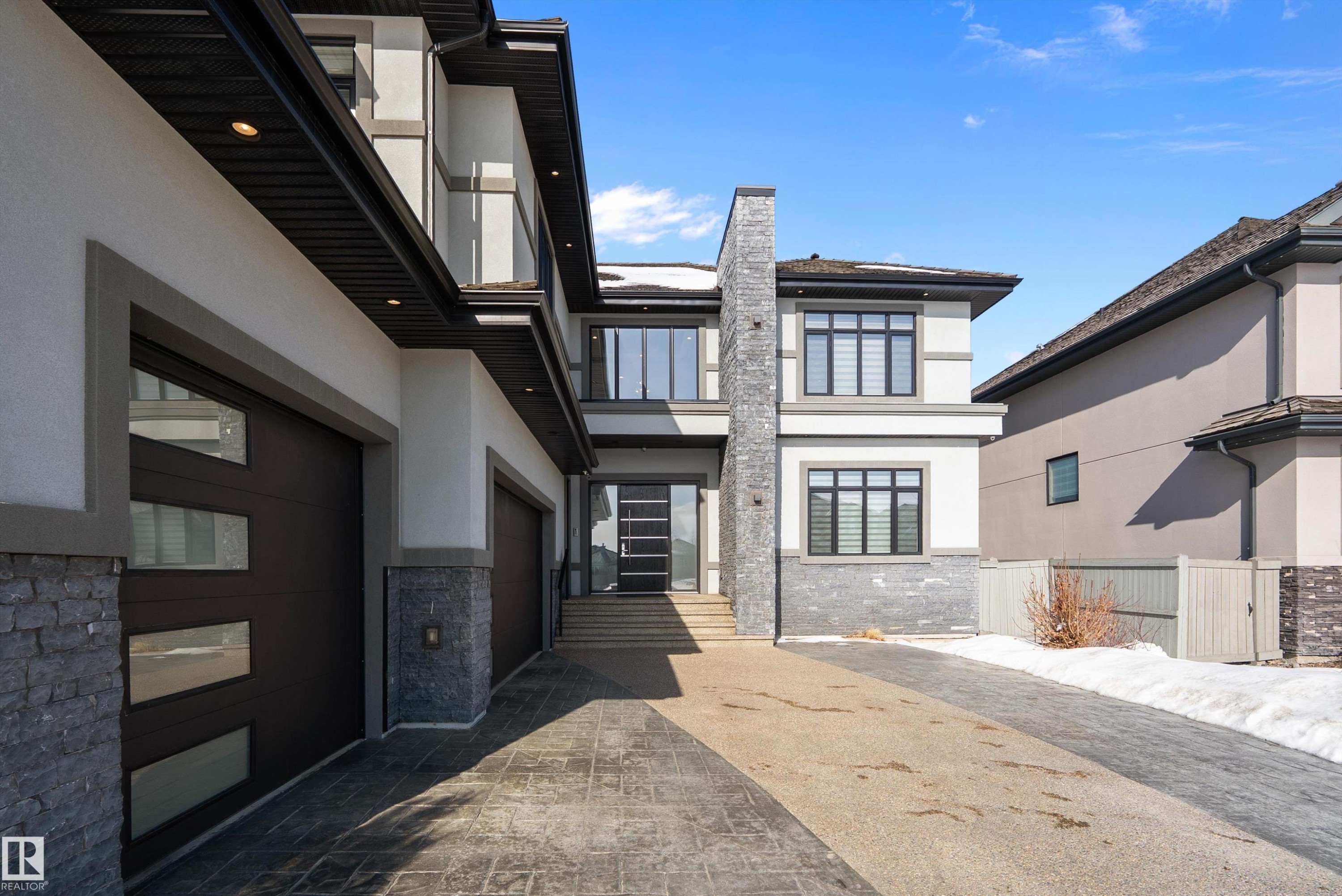3644 Westcliff Way, Edmonton, AB - Outdoor