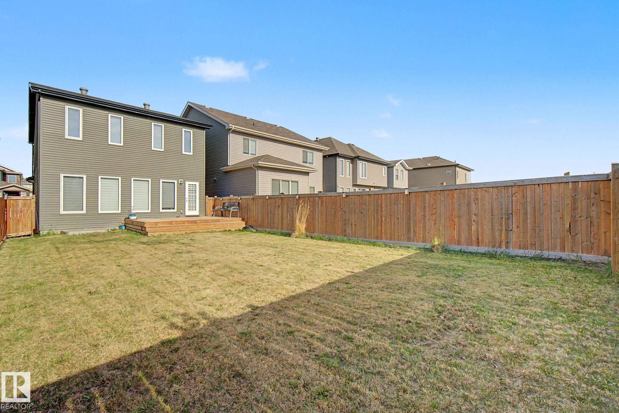 812 176 Street Sw, Edmonton, AB - Outdoor