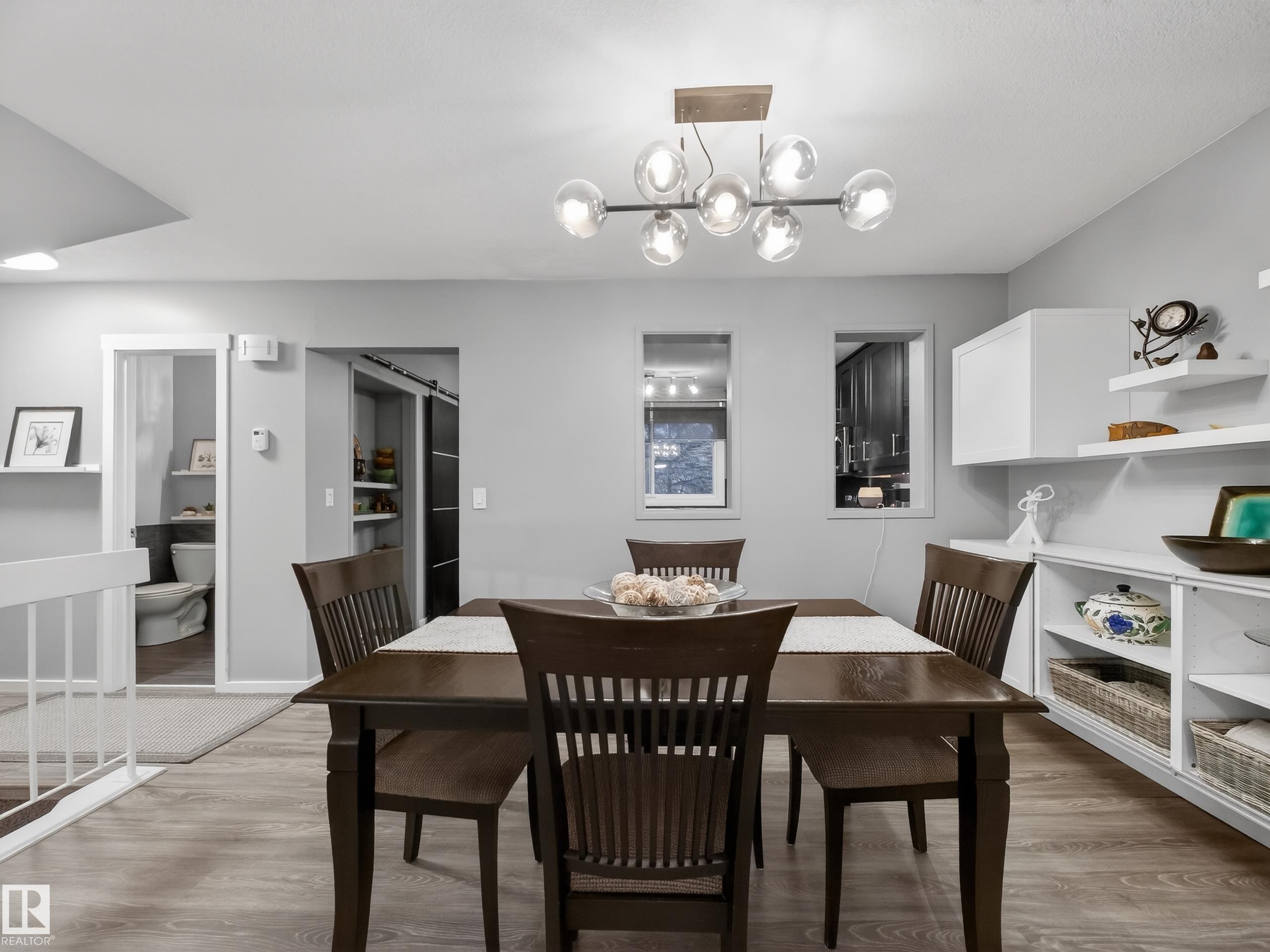 21 Glaewyn Estates, St. Albert, AB - Indoor Photo Showing Dining Room