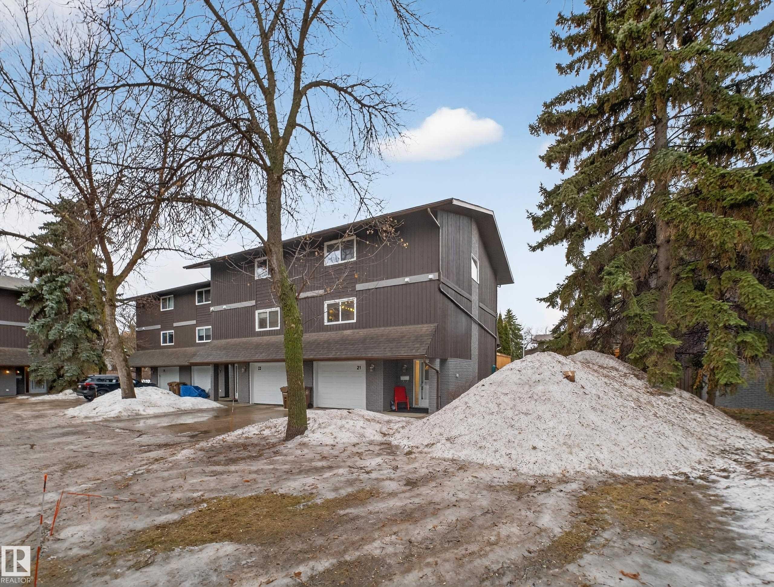 21 Glaewyn Estates, St. Albert, AB - Outdoor