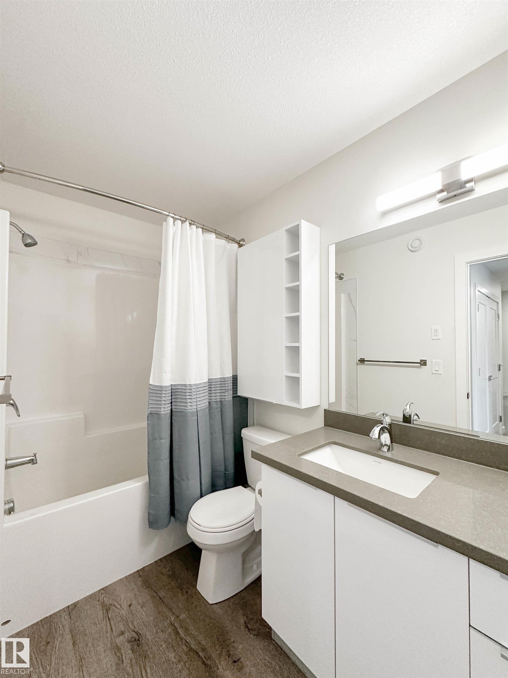 5 130 Element Dr, St. Albert, AB - Indoor Photo Showing Bathroom