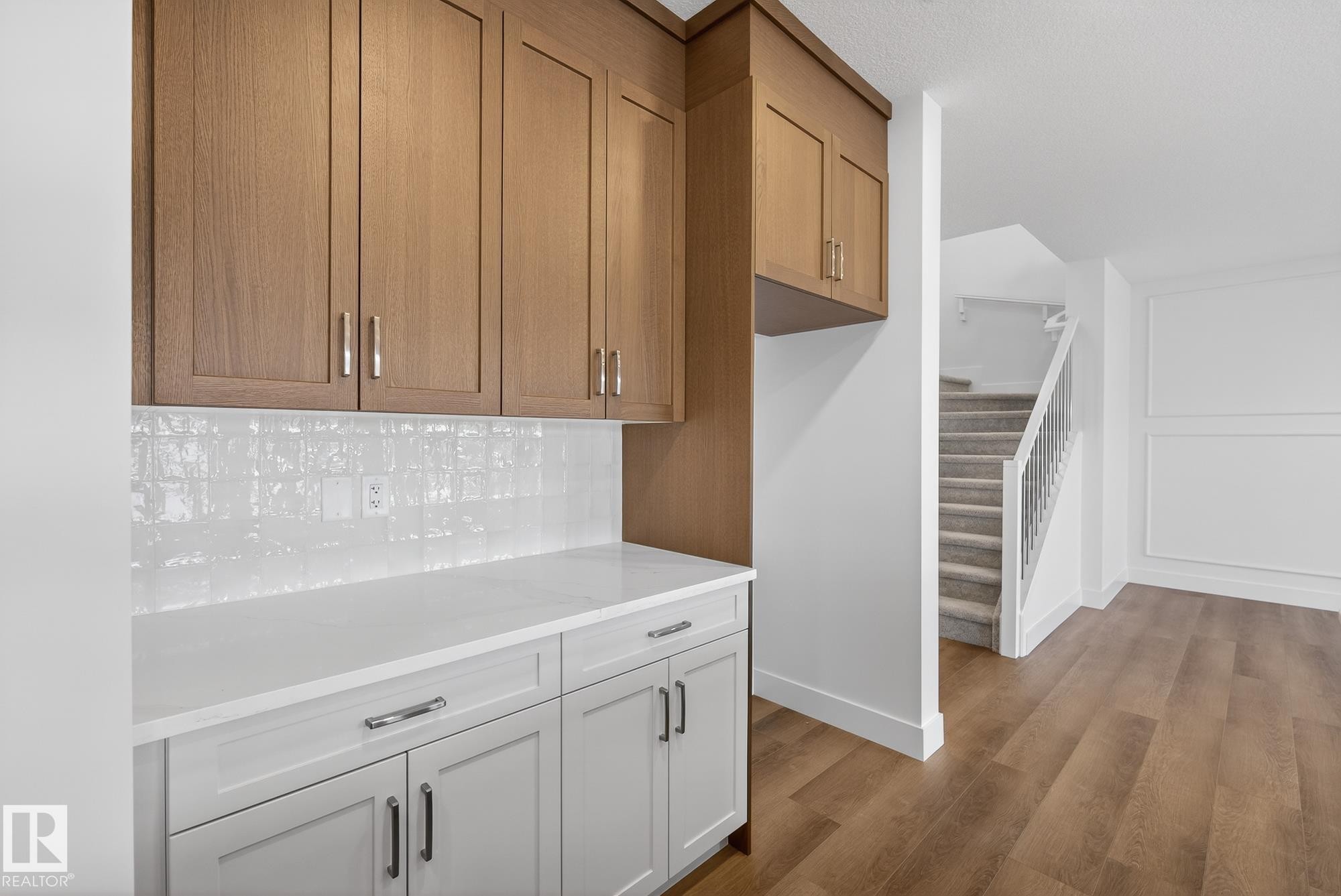 7091 Kiviaq Crescent, Edmonton, AB - Indoor Photo Showing Other Room