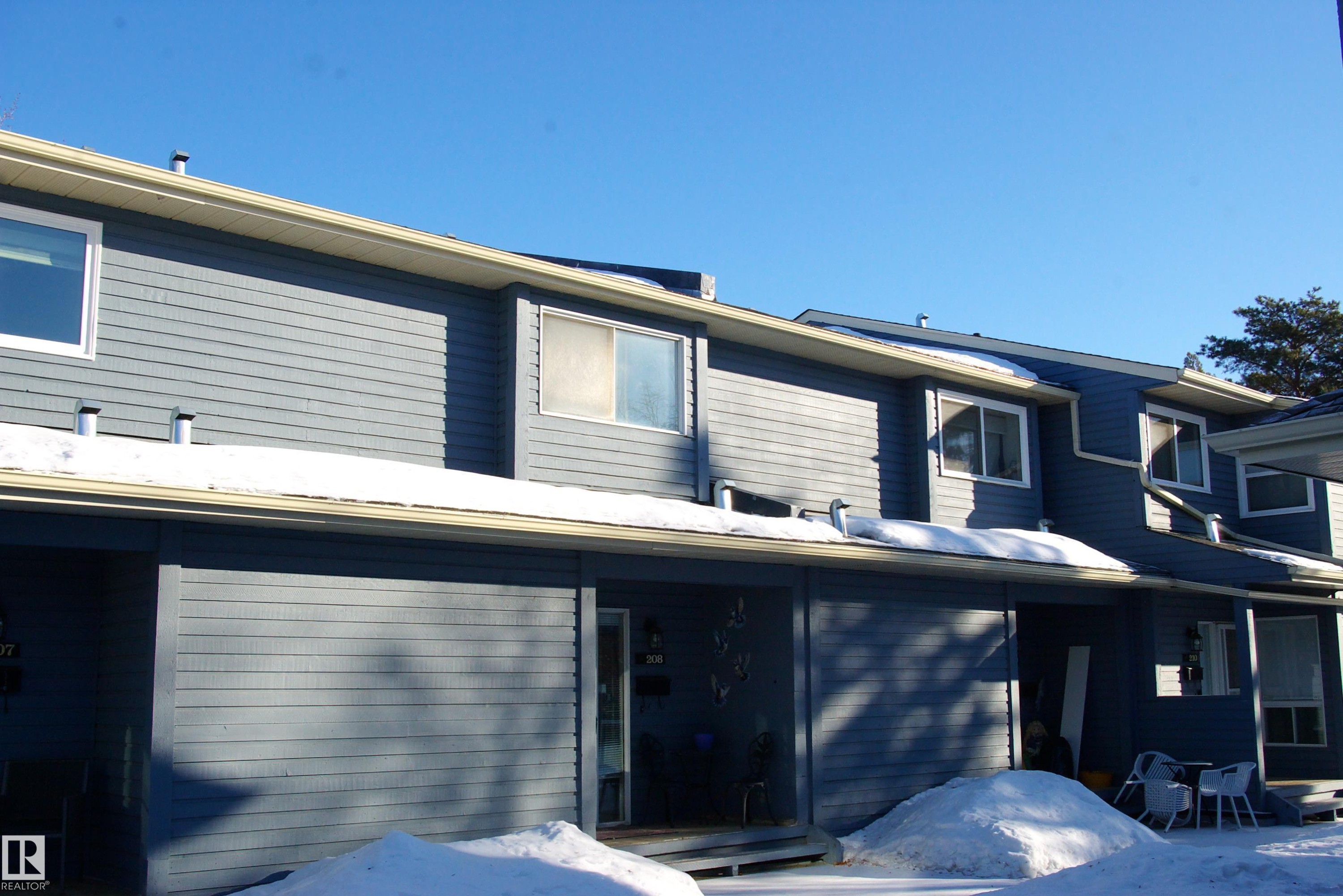 208 Lakeside Green, St. Albert, AB - Outdoor