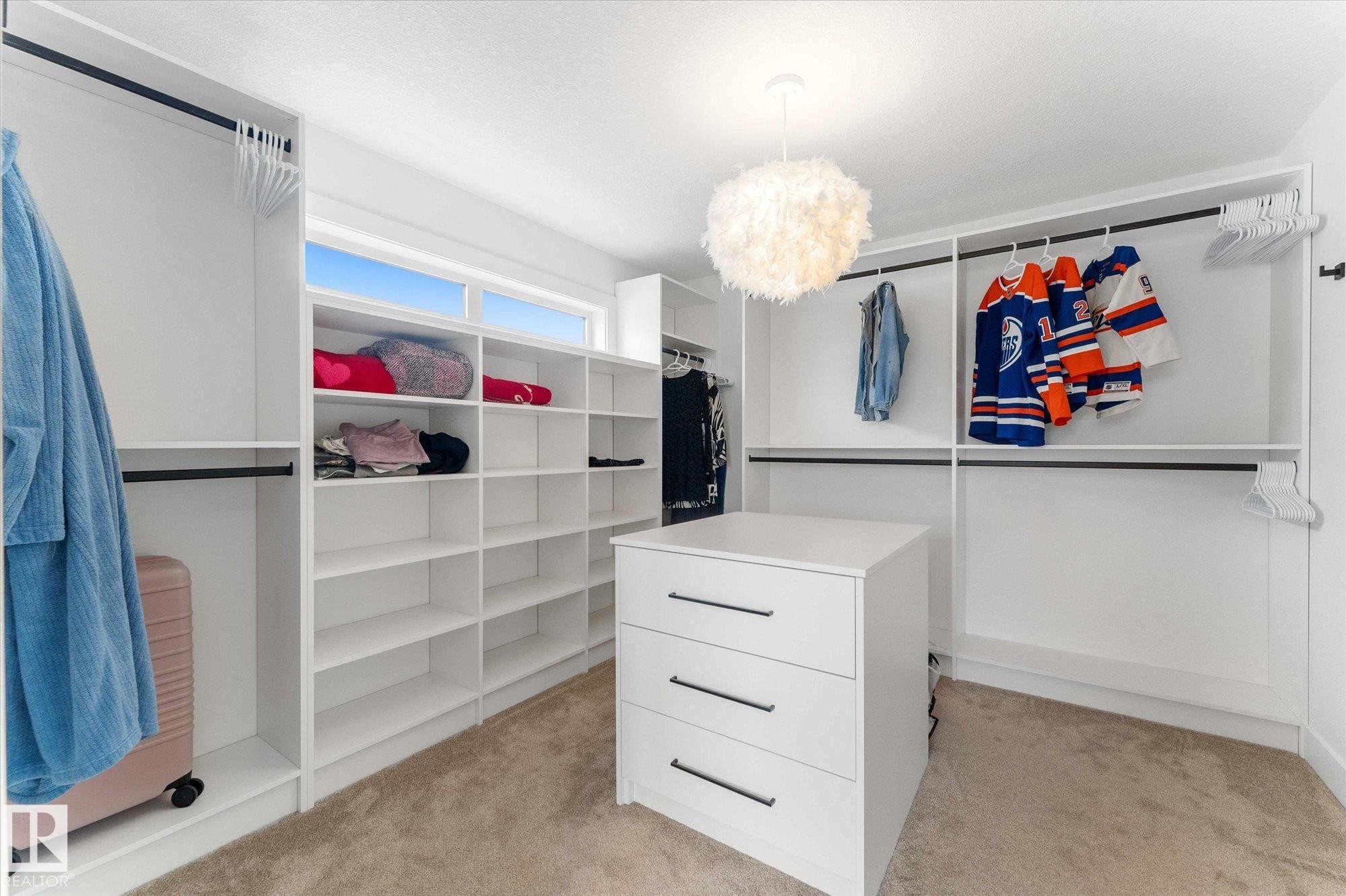 25 Jacobs Close, St. Albert, AB - Indoor