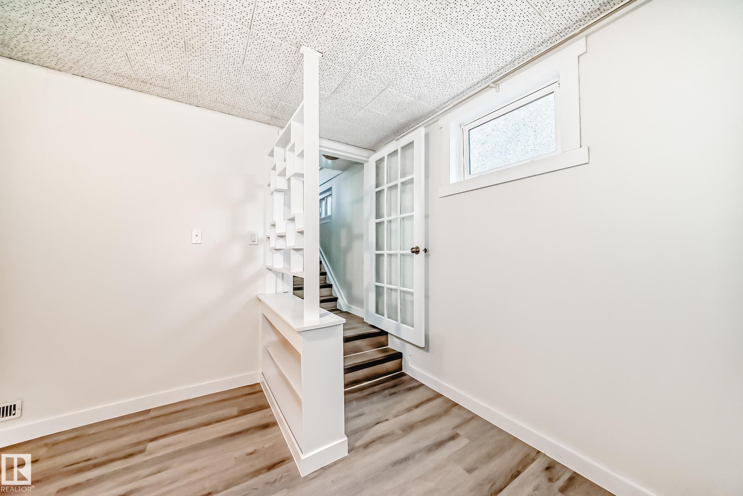 12837 90 Street, Edmonton, AB - Indoor Photo Showing Other Room