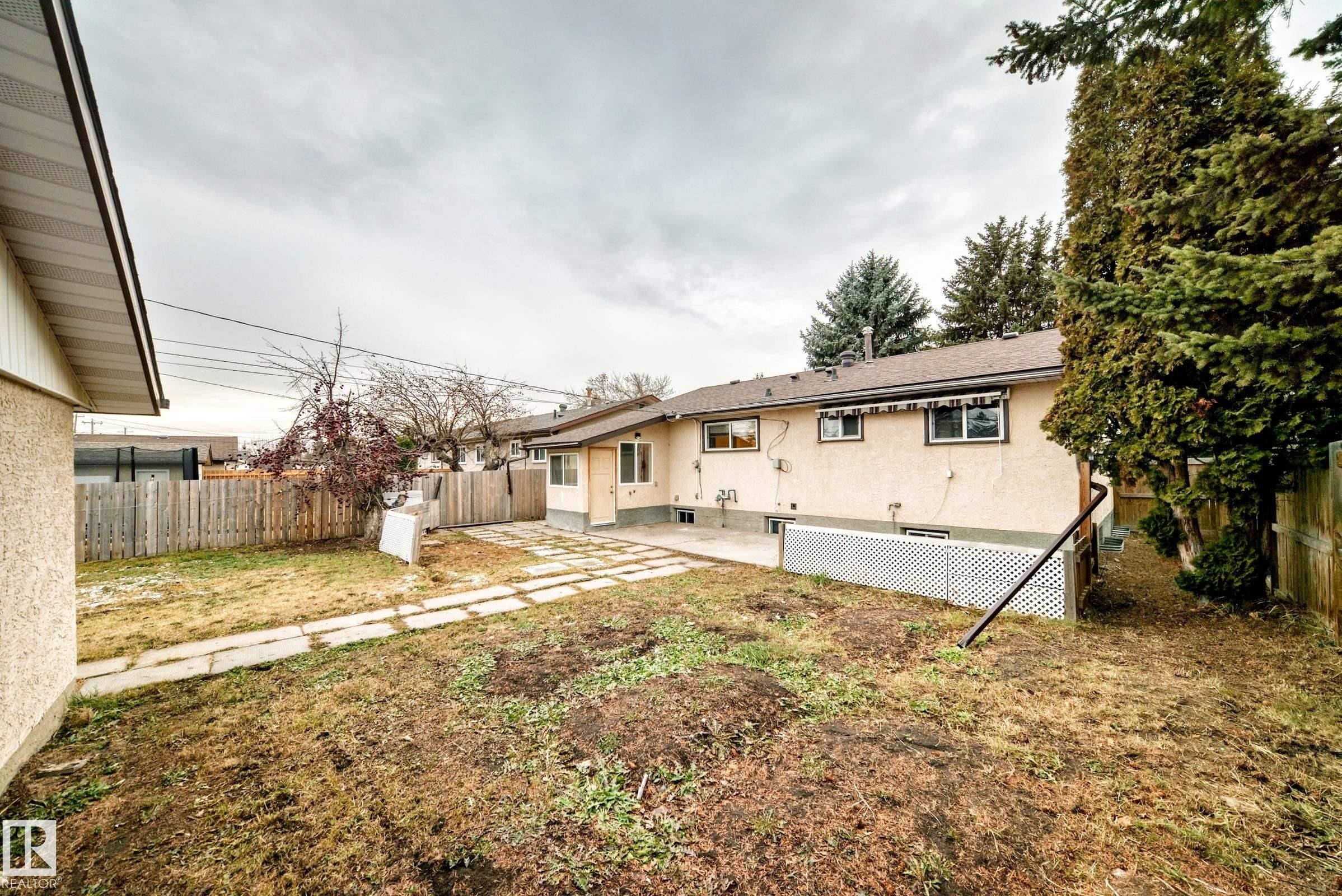 12837 90 Street, Edmonton, AB - Outdoor With Exterior