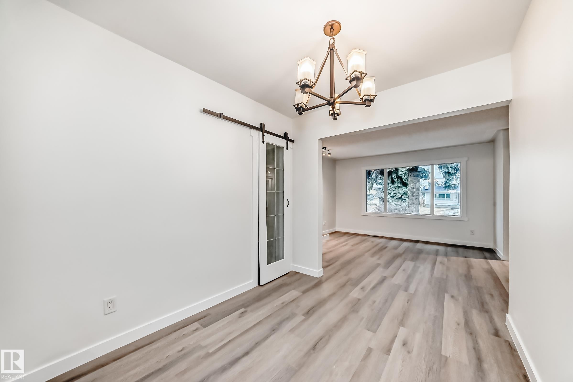 12837 90 Street, Edmonton, AB - Indoor Photo Showing Other Room