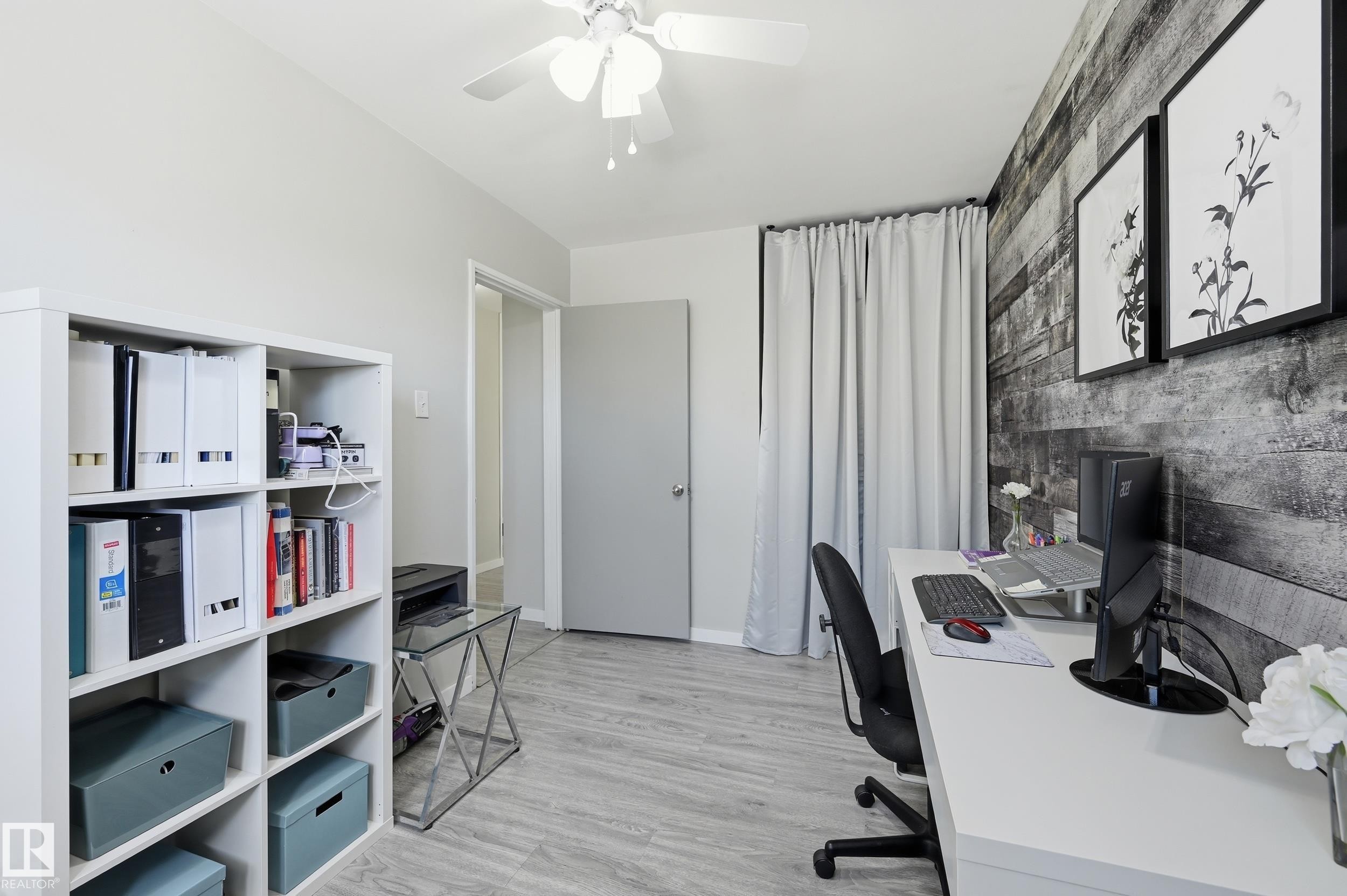 7719 71 Avenue, Edmonton, AB - Indoor Photo Showing Office