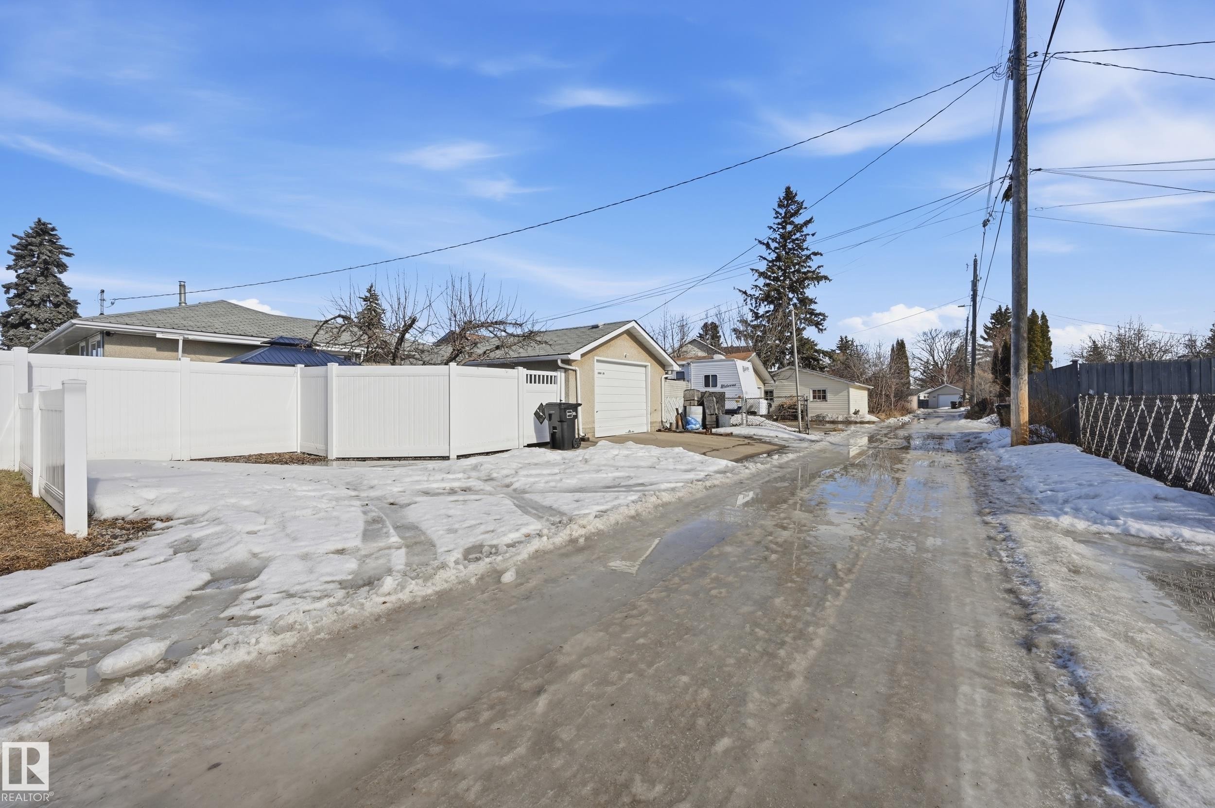 7719 71 Avenue, Edmonton, AB - Outdoor