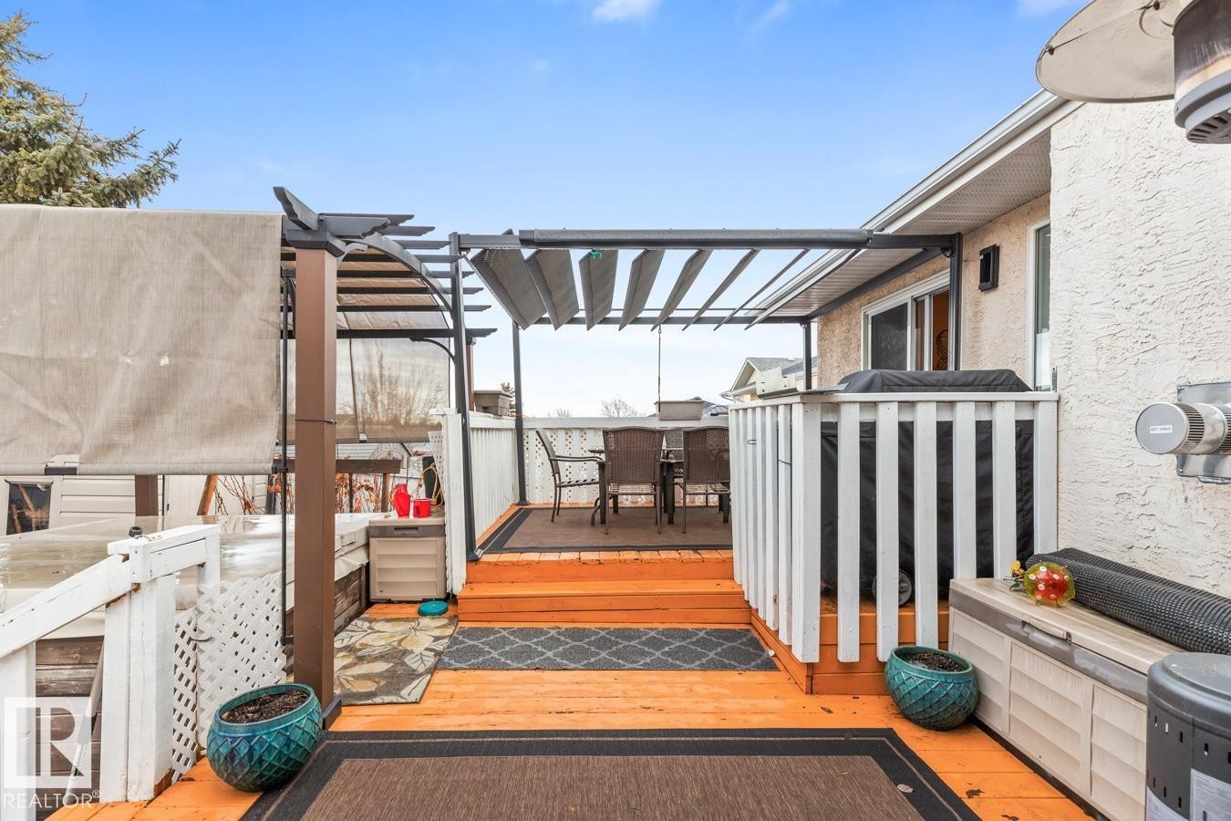 454 Ormsby Road W, Edmonton, AB - Outdoor With Exterior