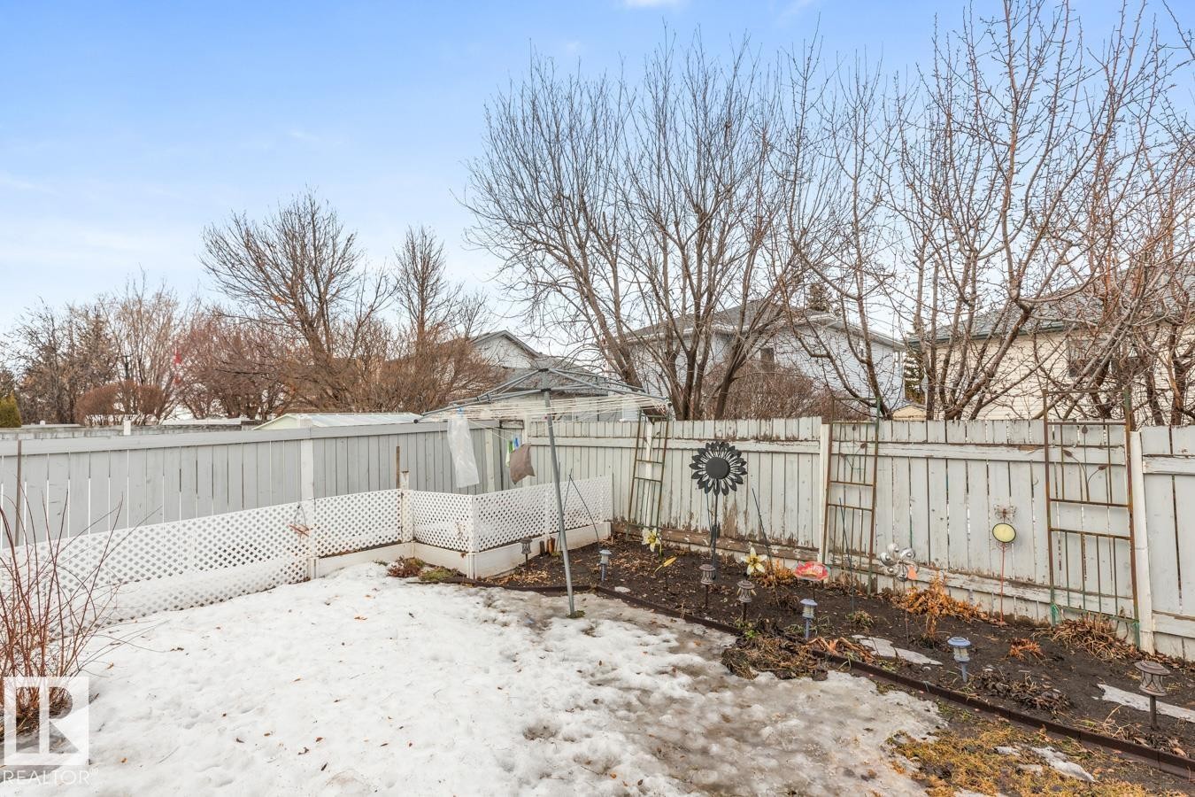 454 Ormsby Road W, Edmonton, AB - Outdoor