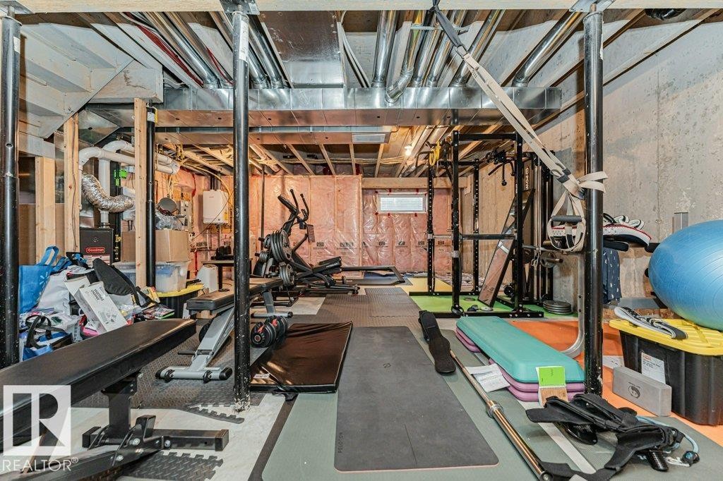 2423 Casselman Crescent, Edmonton, AB - Indoor Photo Showing Gym Room