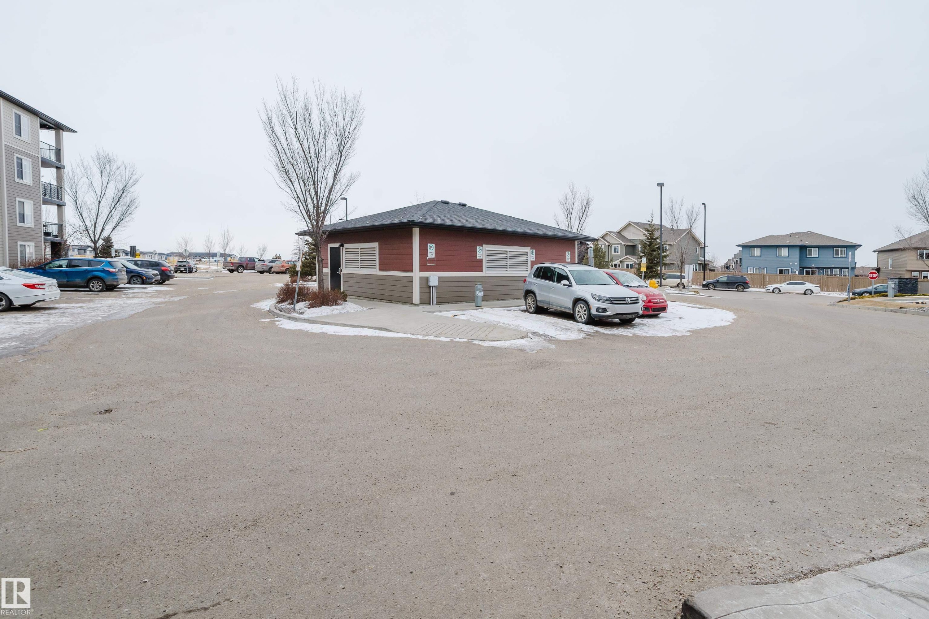 119 1510 Watt Drive, Edmonton, AB - Outdoor