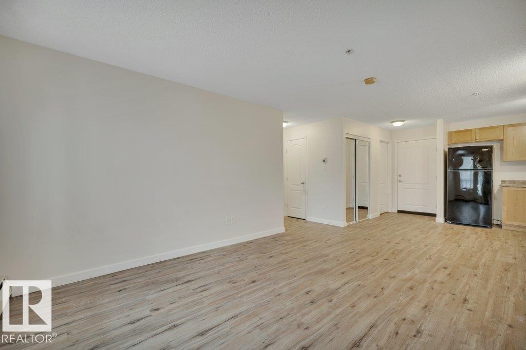 5103 7335 South Terwillegar Drive Nw, Edmonton, AB - Indoor