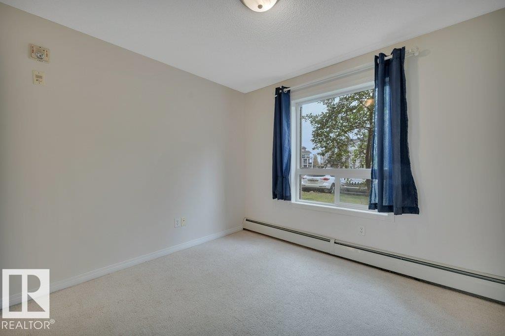 5103 7335 South Terwillegar Drive Nw, Edmonton, AB - Indoor Photo Showing Other Room