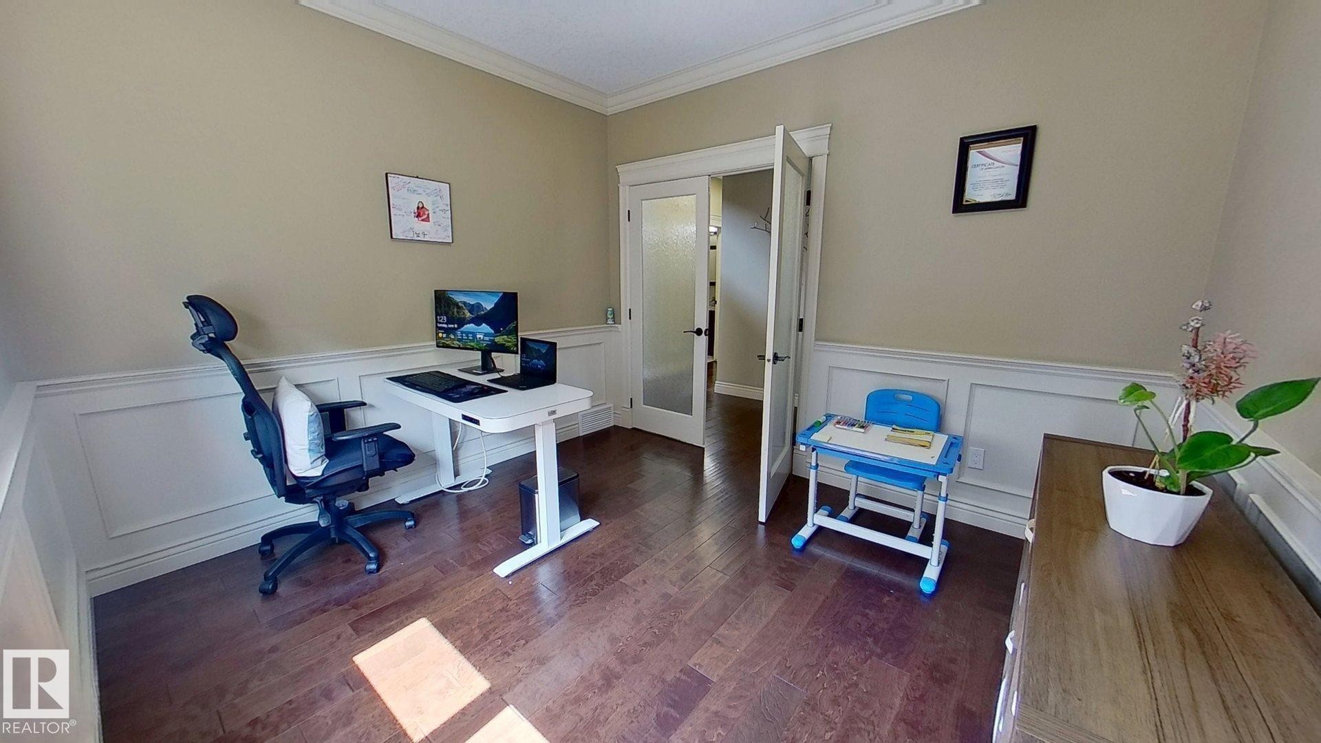 1005 Downey Way, Edmonton, AB - Indoor Photo Showing Office