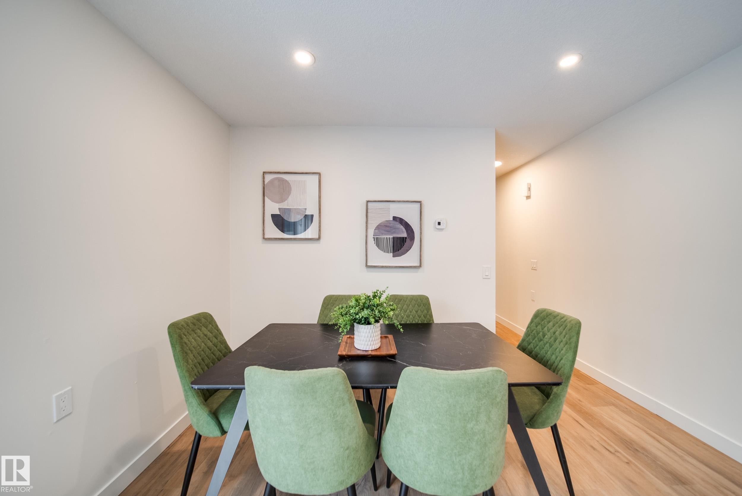 17751 95 Street, Edmonton, AB - Indoor Photo Showing Dining Room