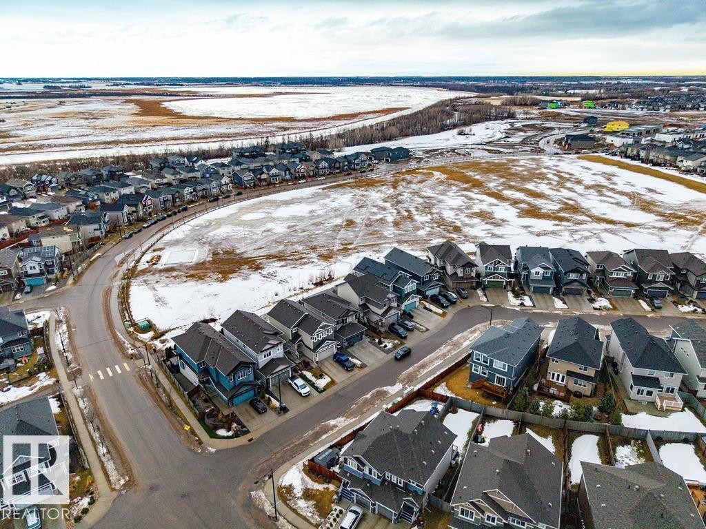 1057 Coopers Hawk Link, Edmonton, AB - Outdoor With View