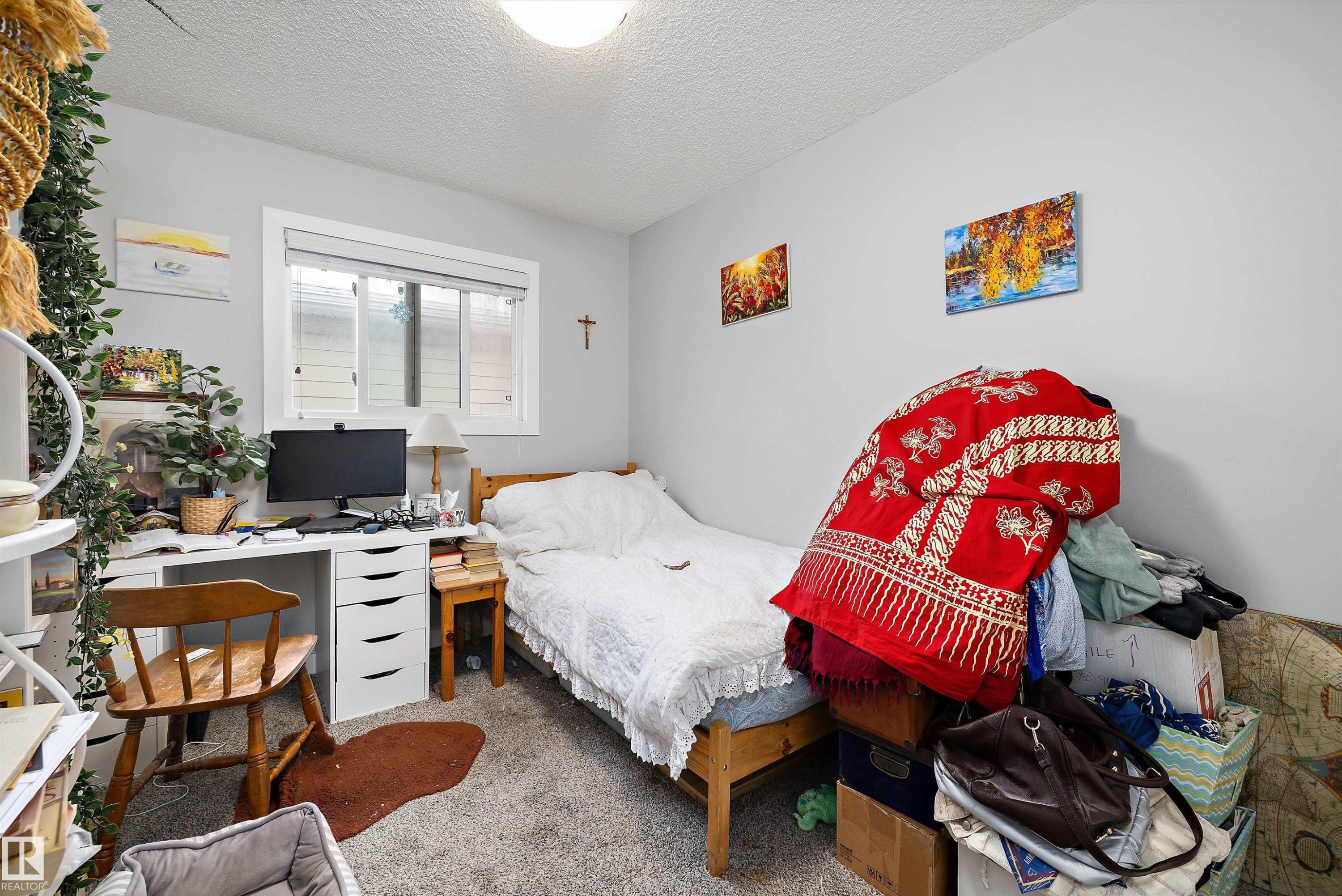 1 & 2 7419 106 Street, Edmonton, AB - Indoor Photo Showing Other Room