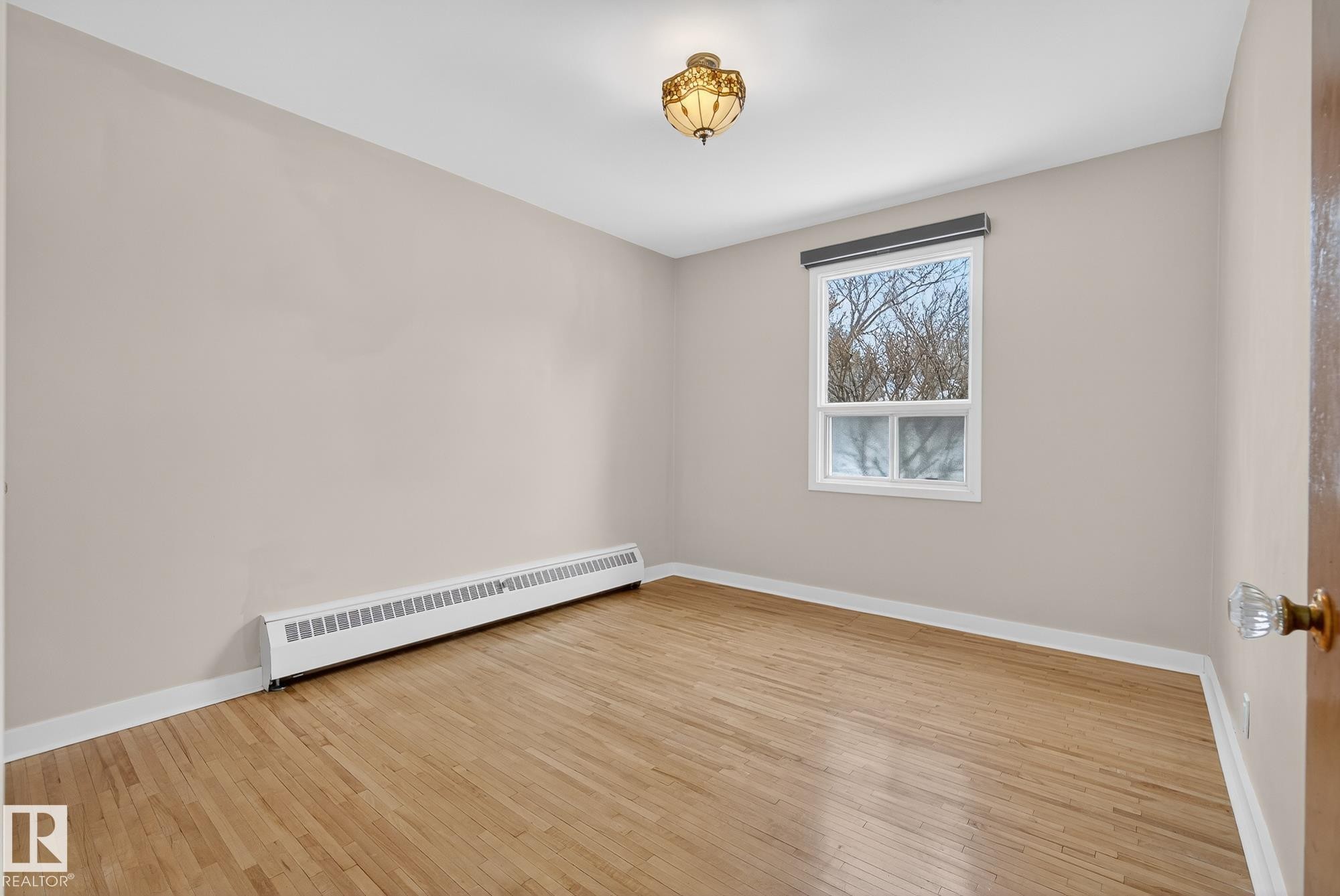 Edmonton, AB - Indoor Photo Showing Other Room