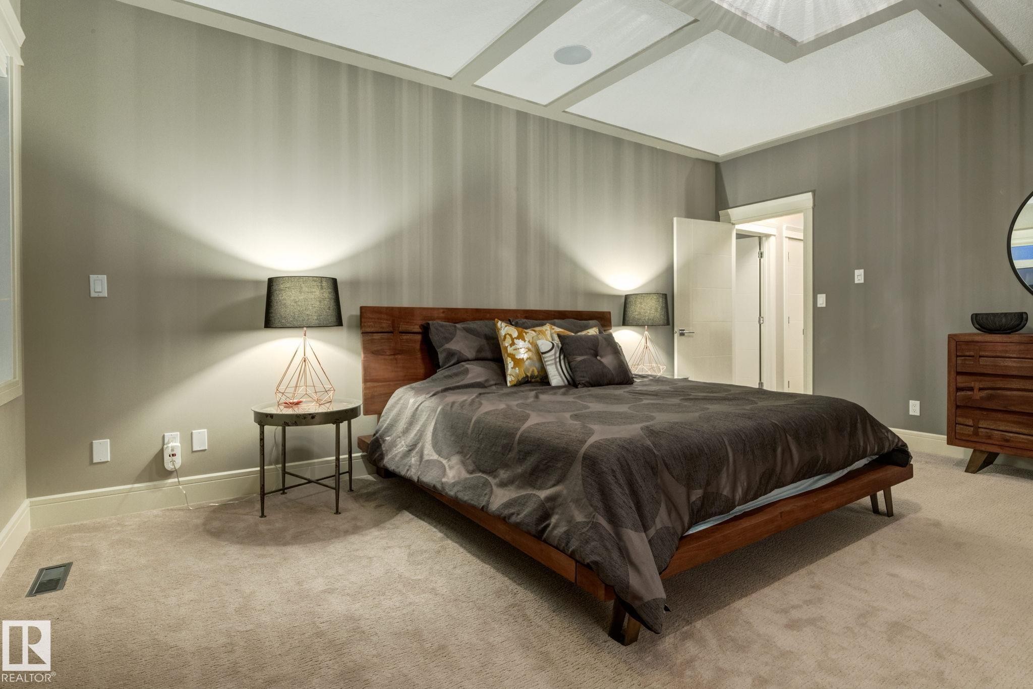 4096 Whispering River Drive Nw, Edmonton, AB - Indoor Photo Showing Bedroom