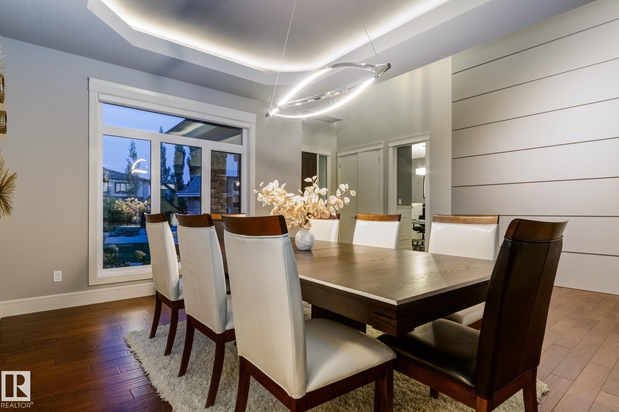 4096 Whispering River Drive Nw, Edmonton, AB - Indoor Photo Showing Dining Room