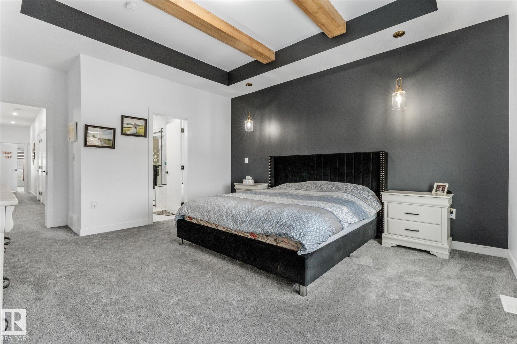 50 Grassview Crescent, Spruce Grove, AB - Indoor Photo Showing Bedroom