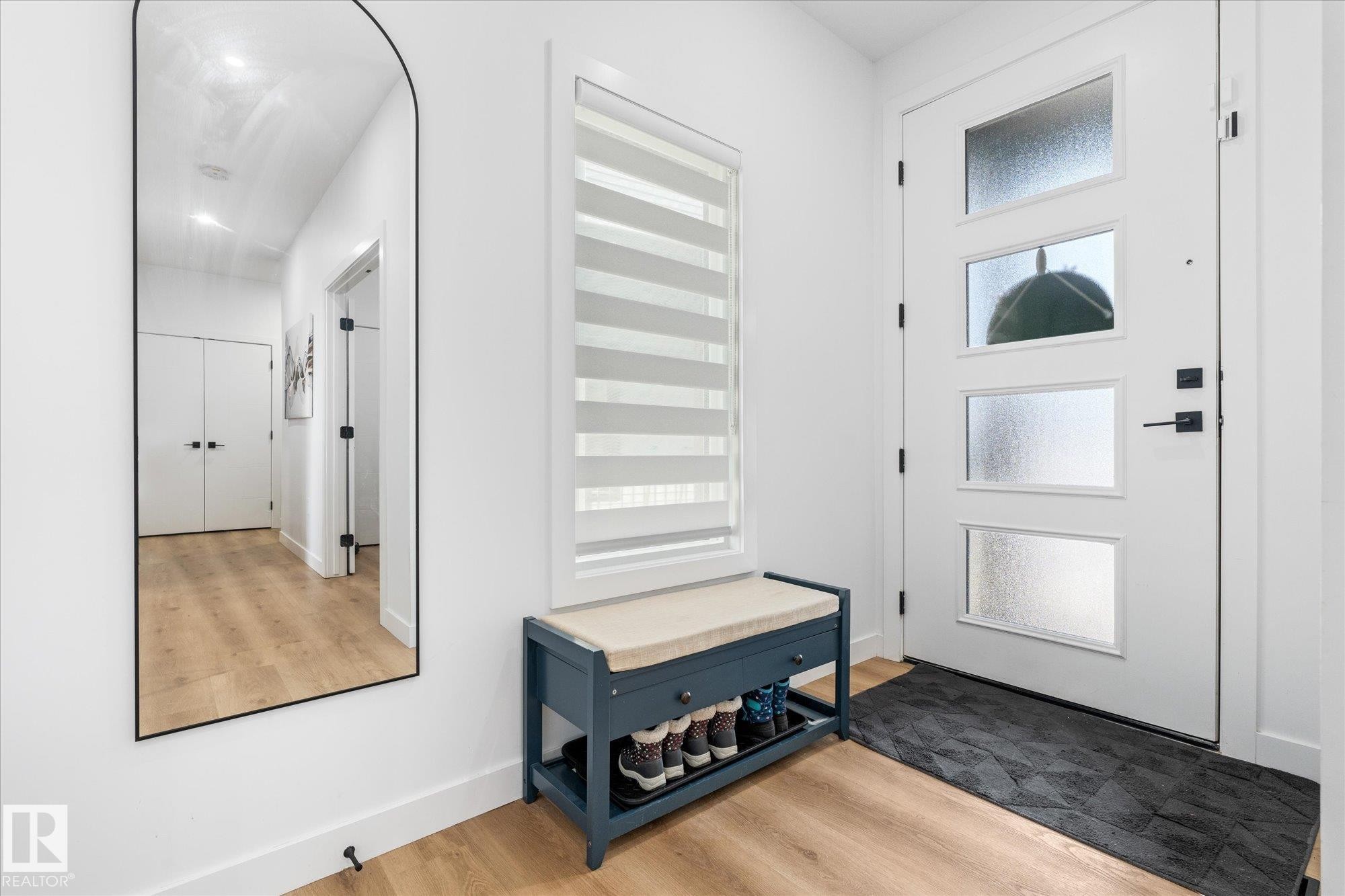 50 Grassview Crescent, Spruce Grove, AB - Indoor Photo Showing Other Room