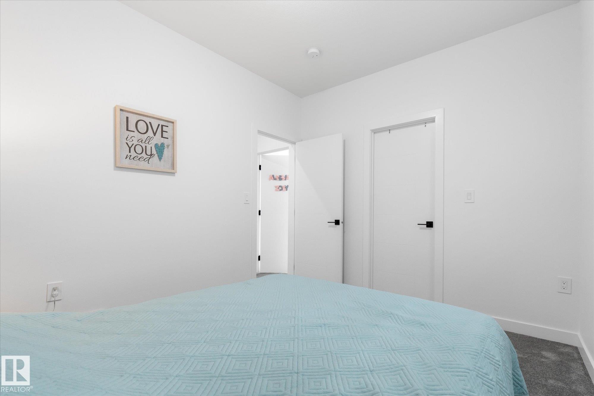 50 Grassview Crescent, Spruce Grove, AB - Indoor Photo Showing Bedroom